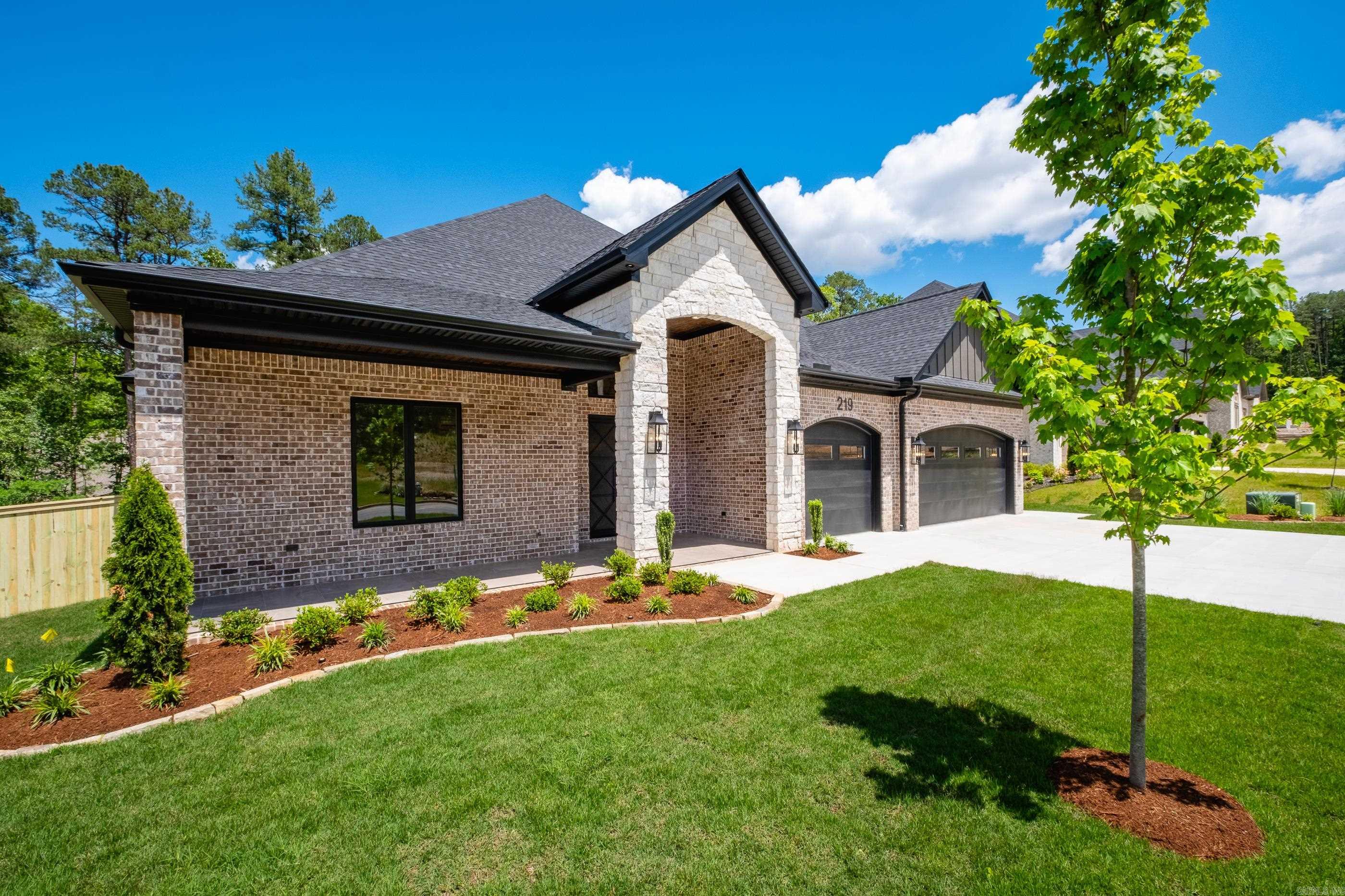 219  Abington  Little Rock, AR