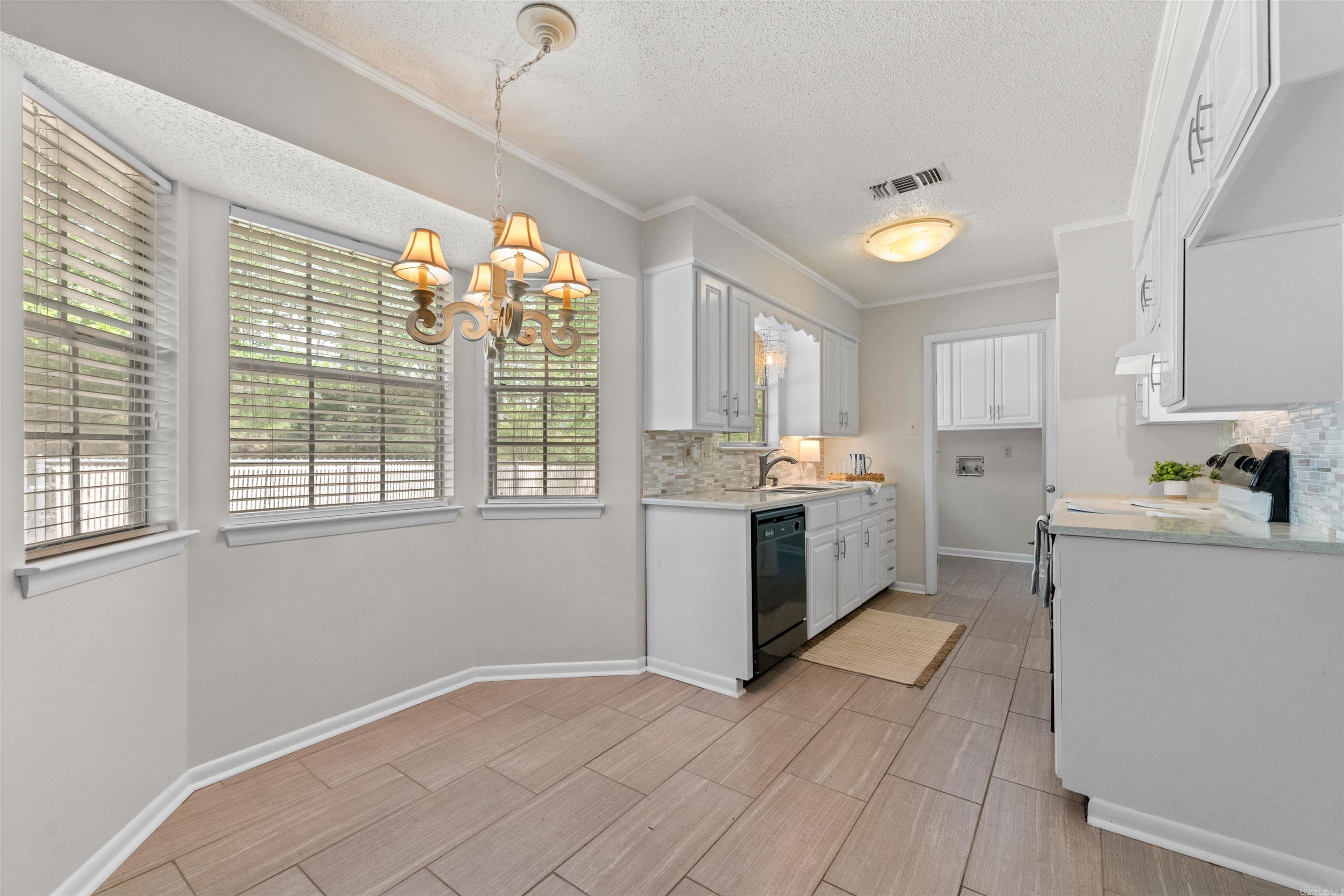 8302  Merriwood  Sherwood, AR