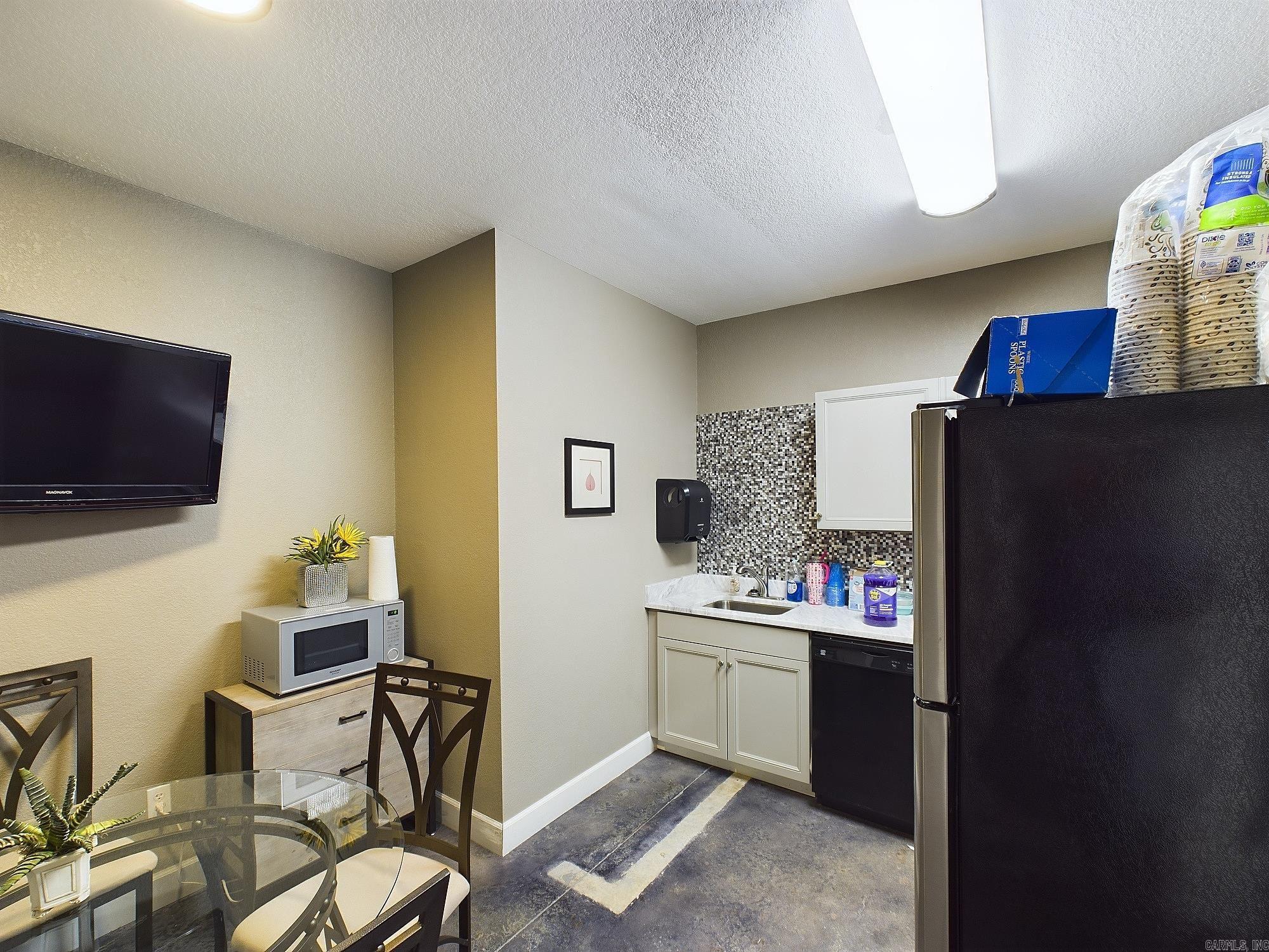 3204  Linwood  Paragould, AR