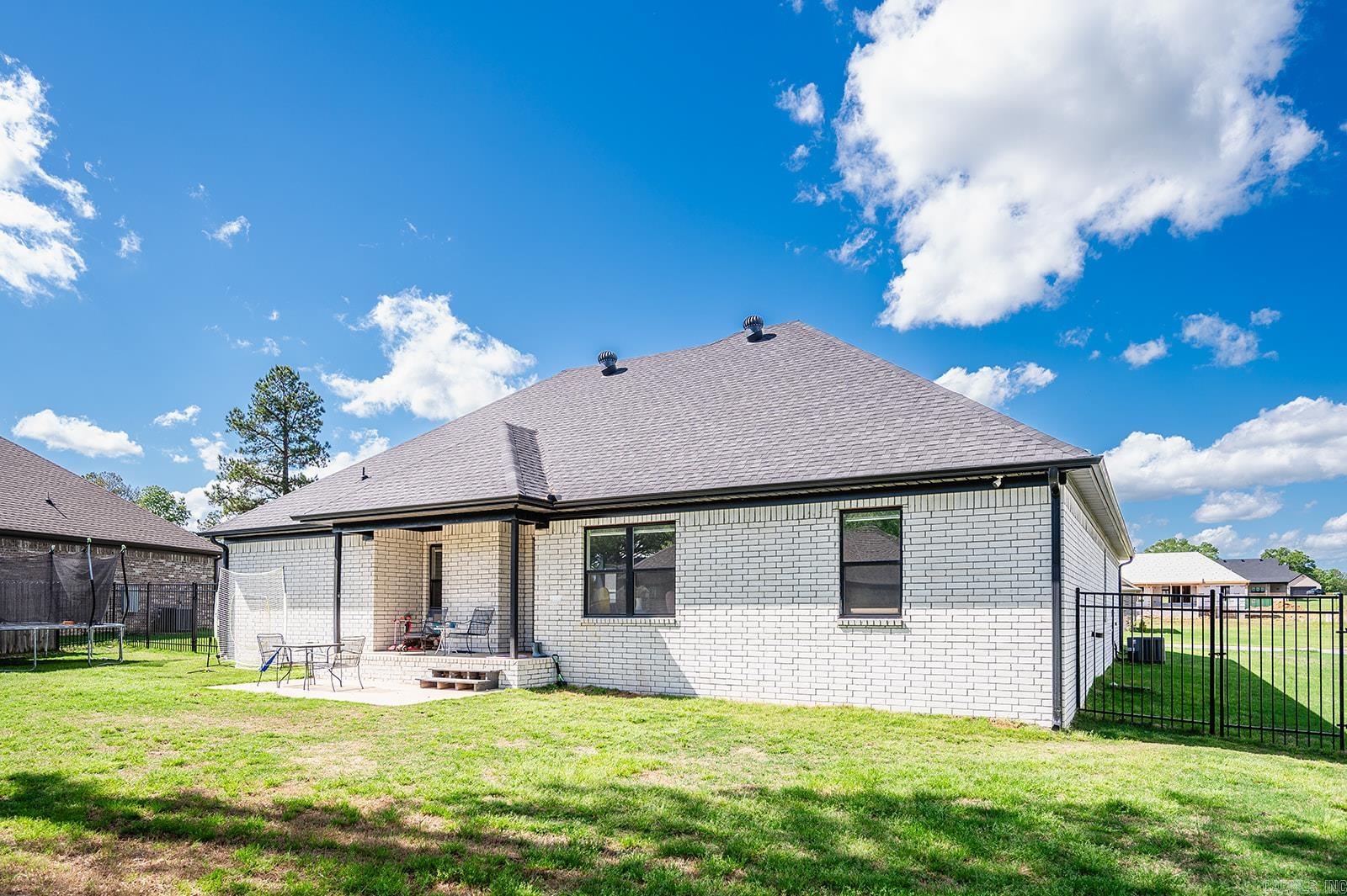 131 Hayden Dr Beebe, AR 72012