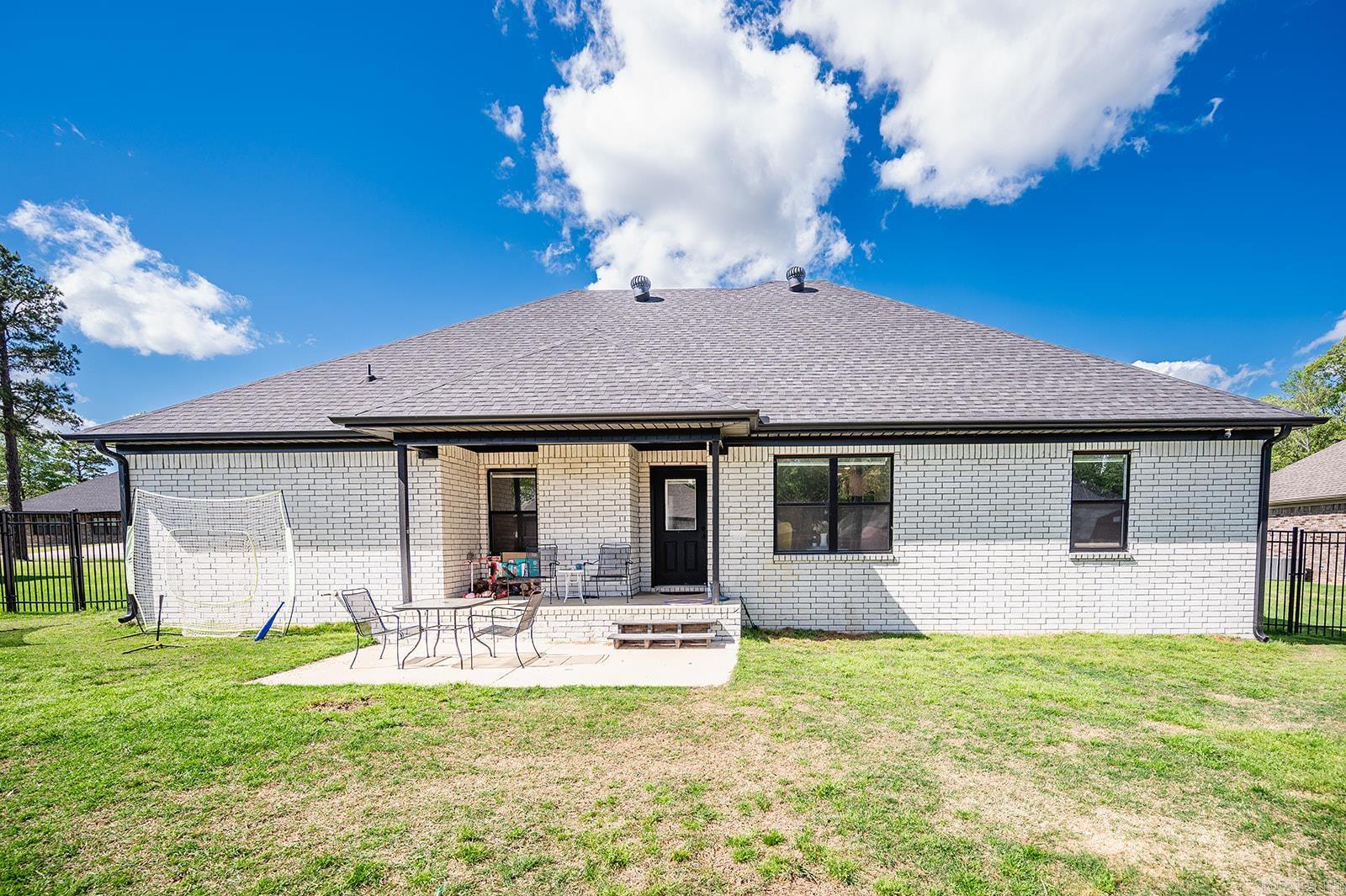 131 Hayden Dr Beebe, AR 72012