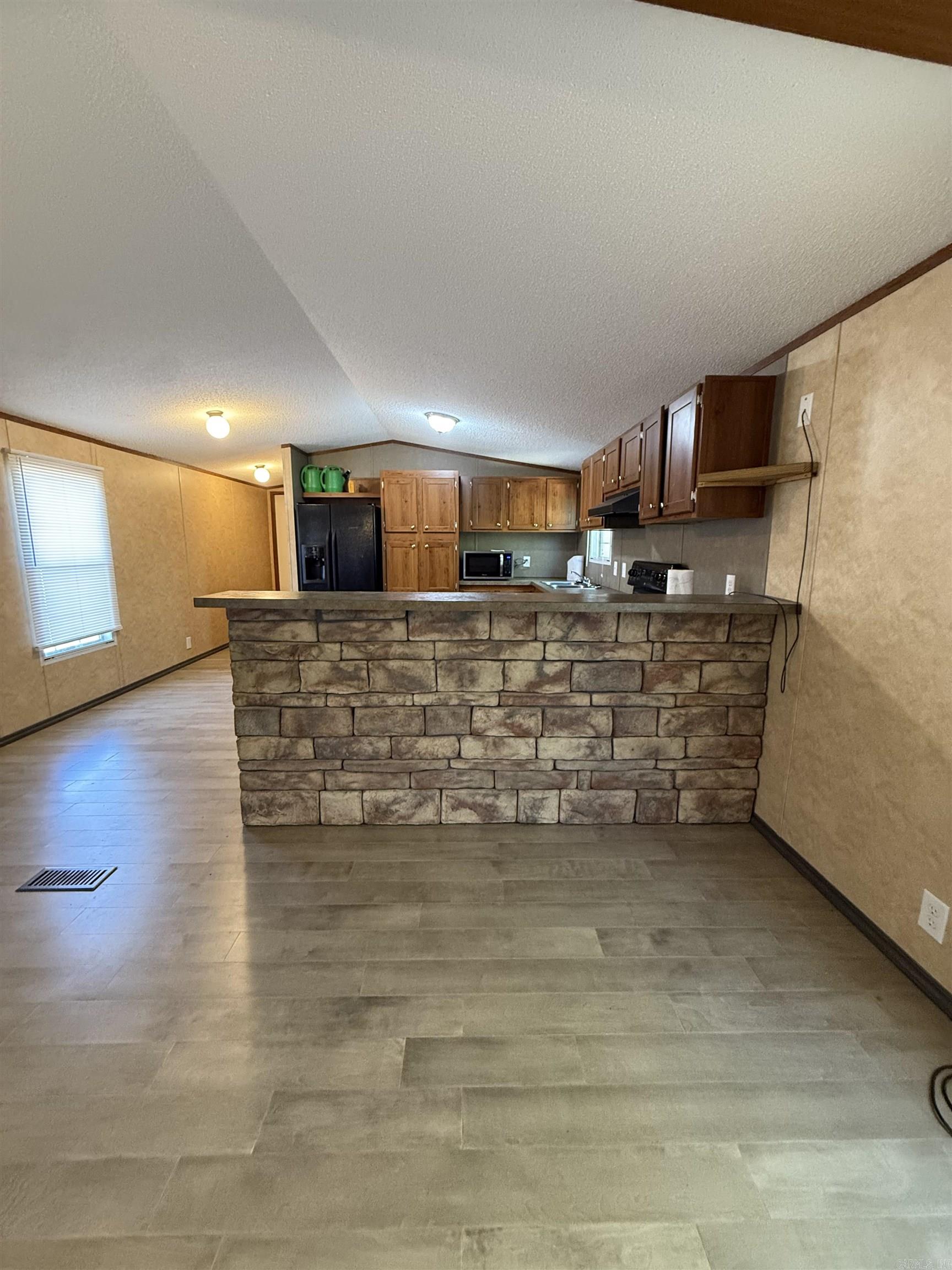 11875  Hood  Bauxite, AR