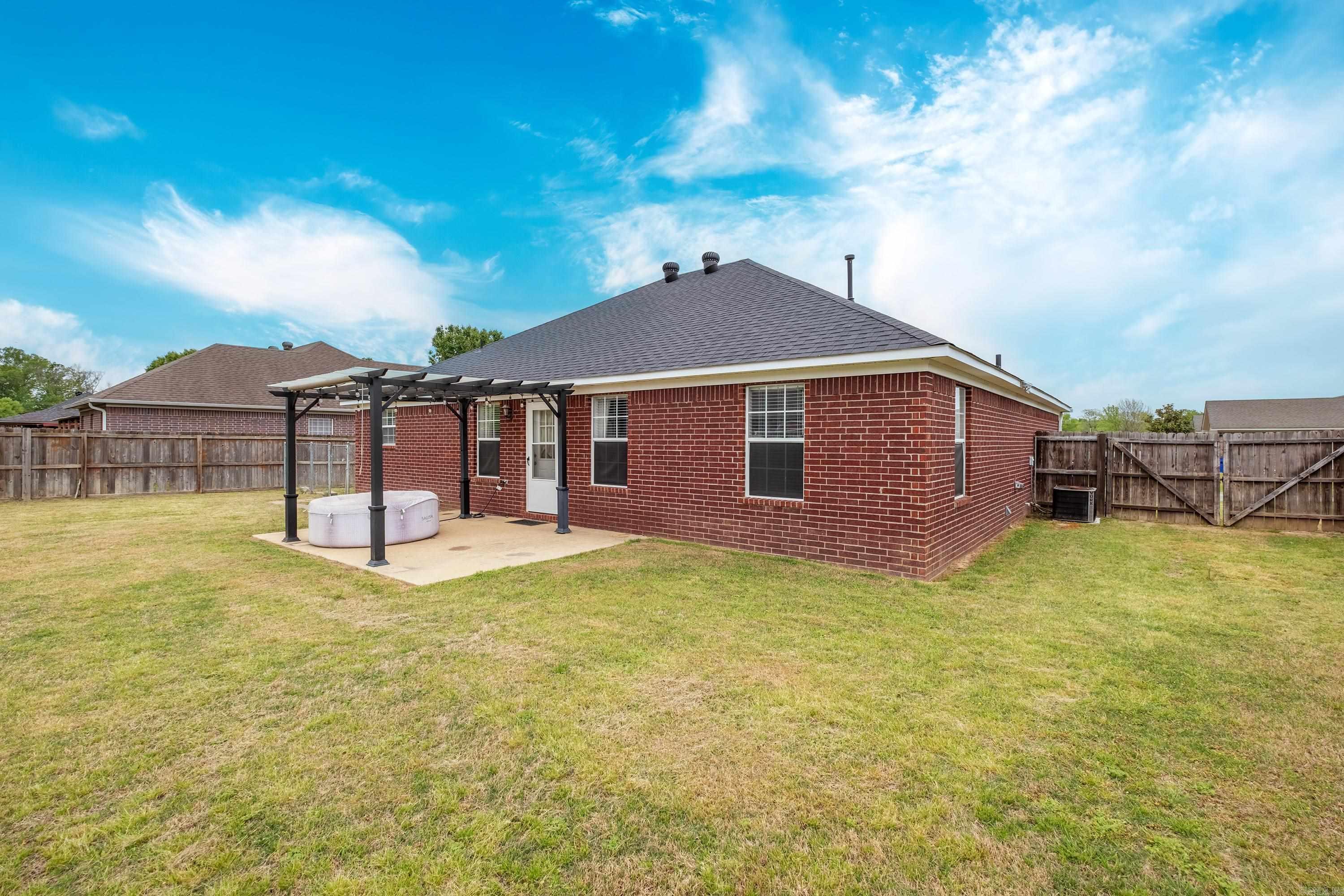 53  Mitchell  Greenbrier, AR