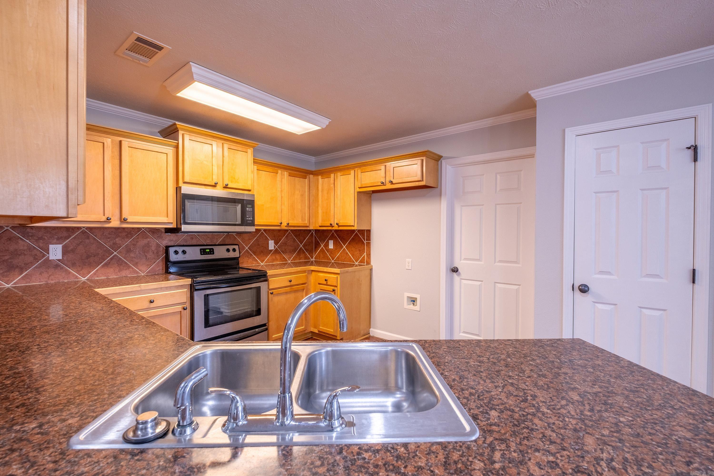 53  Mitchell  Greenbrier, AR