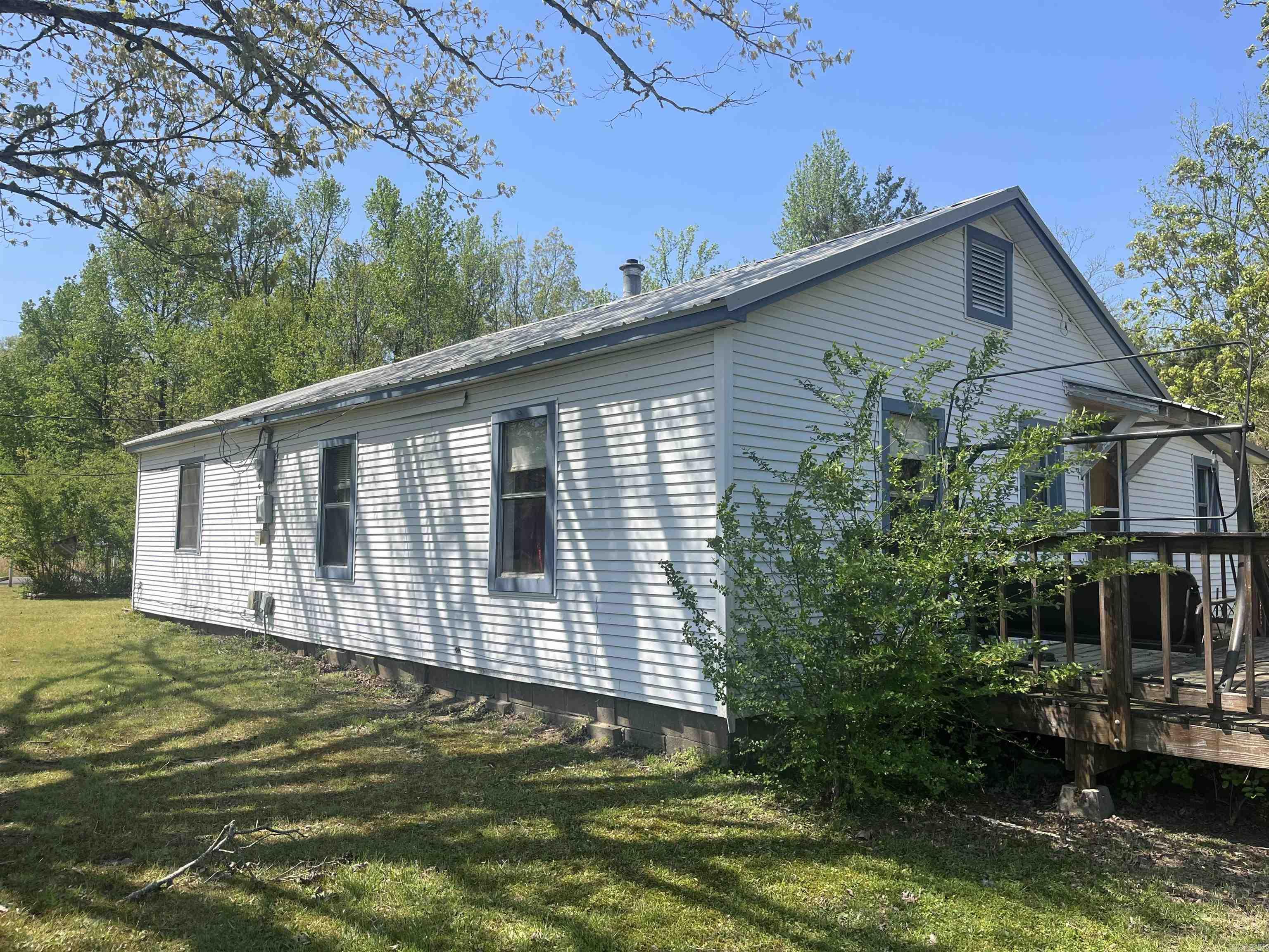 146  Polk Road 76W  Mena, AR