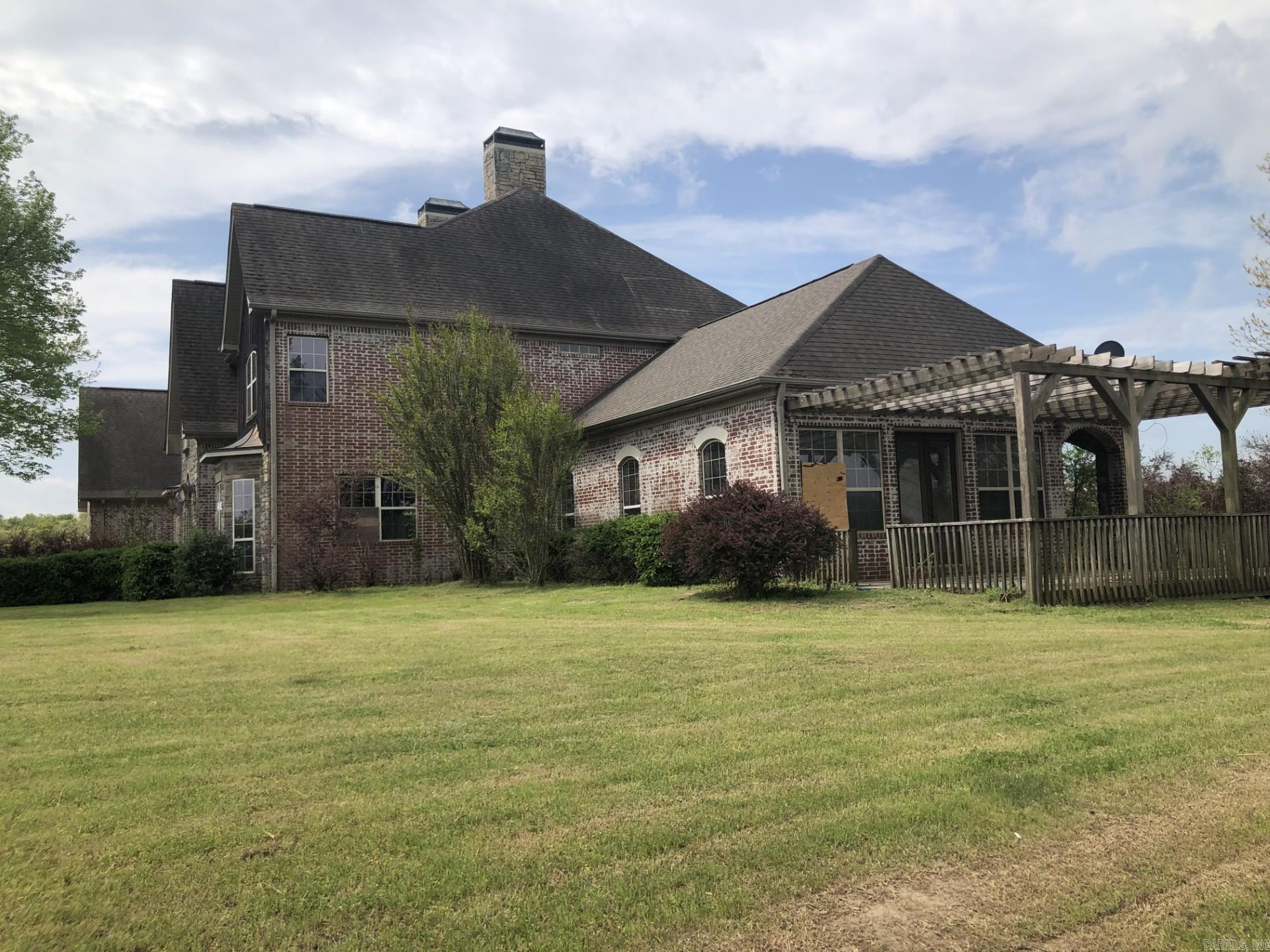 16471  Thomas Loop  Benton, AR