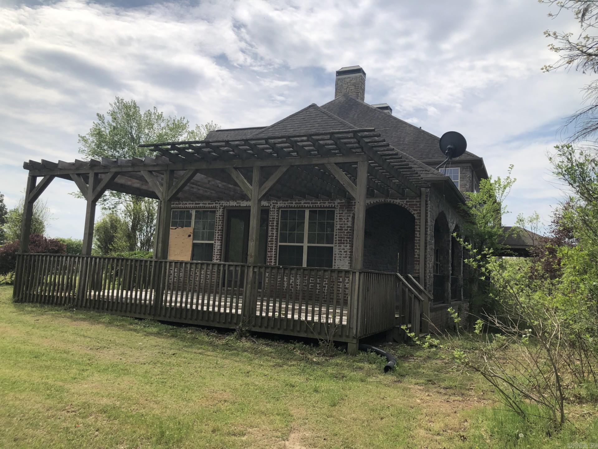 16471  Thomas Loop  Benton, AR