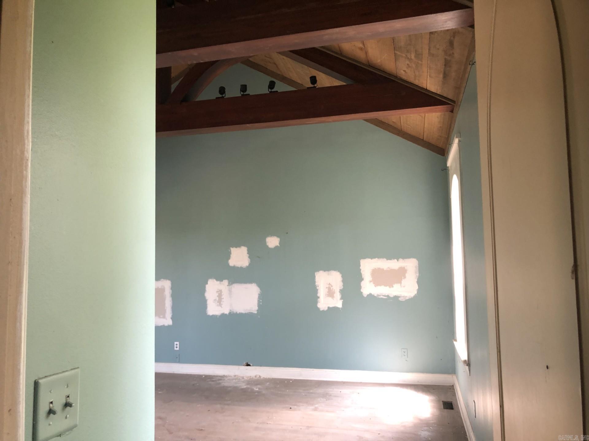 16471  Thomas Loop  Benton, AR