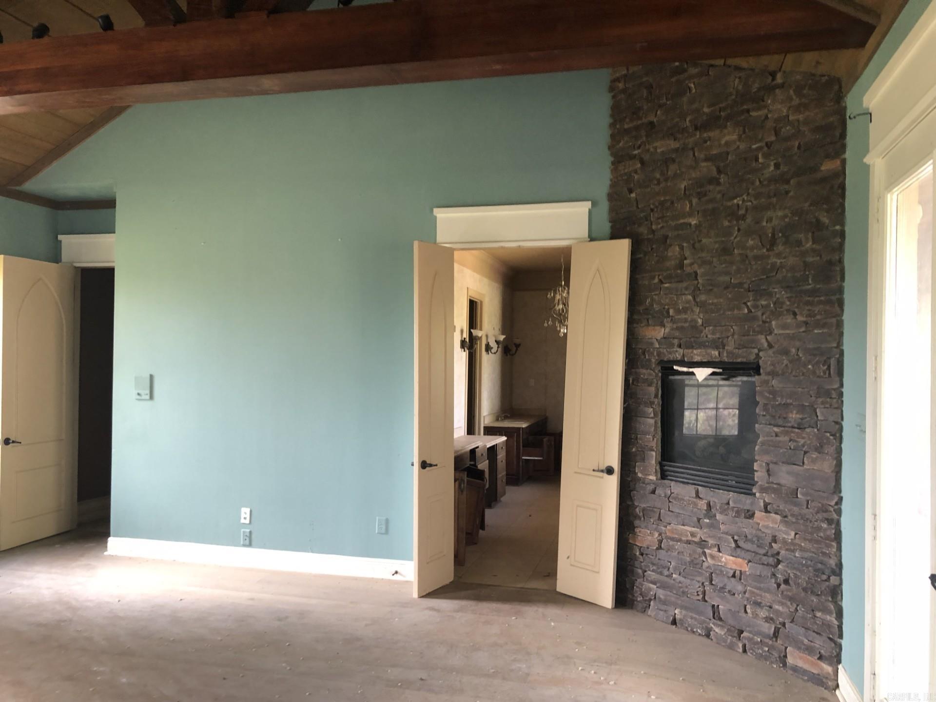 16471  Thomas Loop  Benton, AR