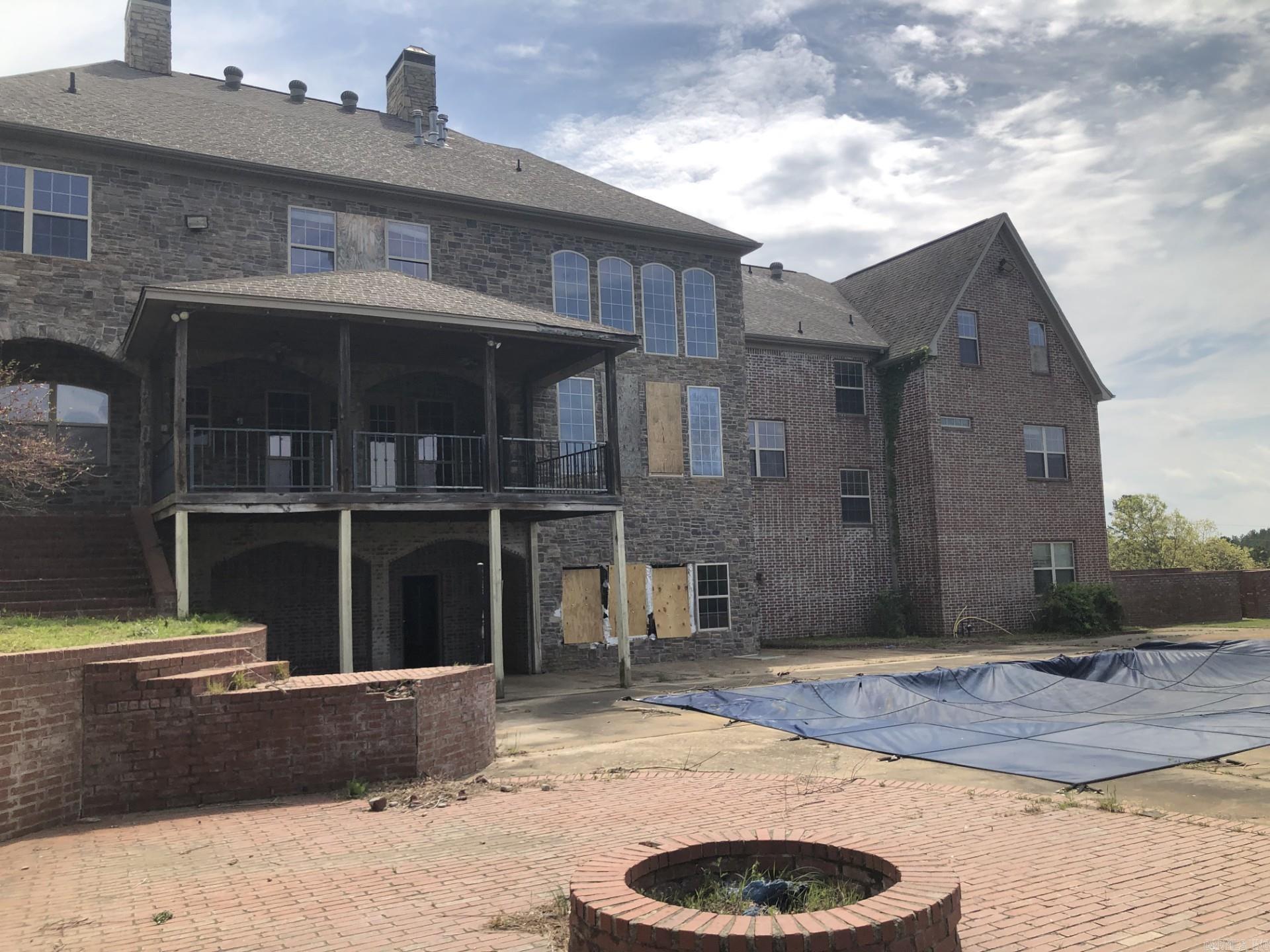 16471  Thomas Loop  Benton, AR