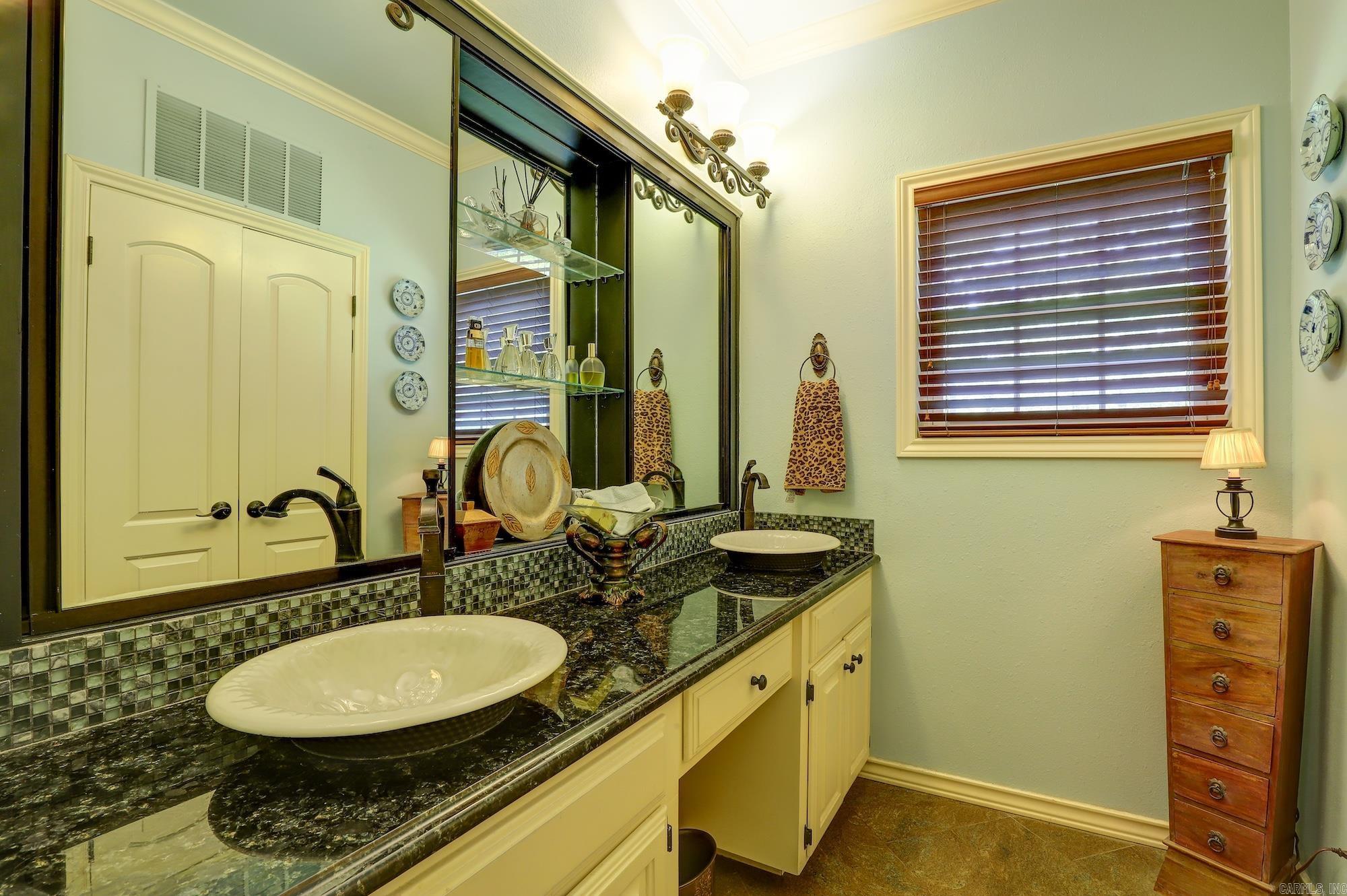 6512  Skyline Dr.  Texarkana, AR