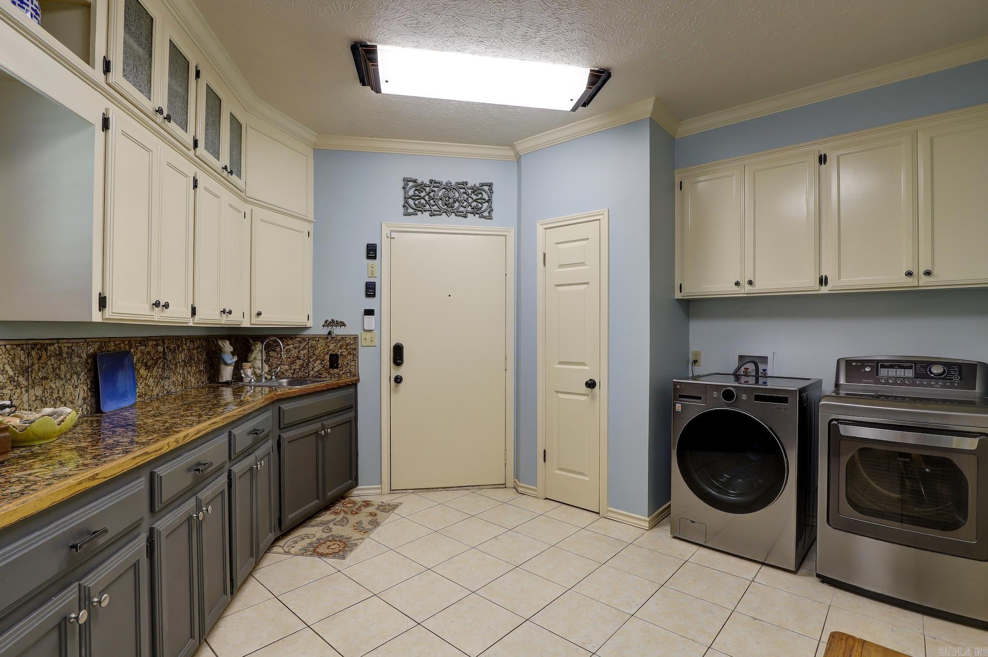 6512  Skyline Dr.  Texarkana, AR