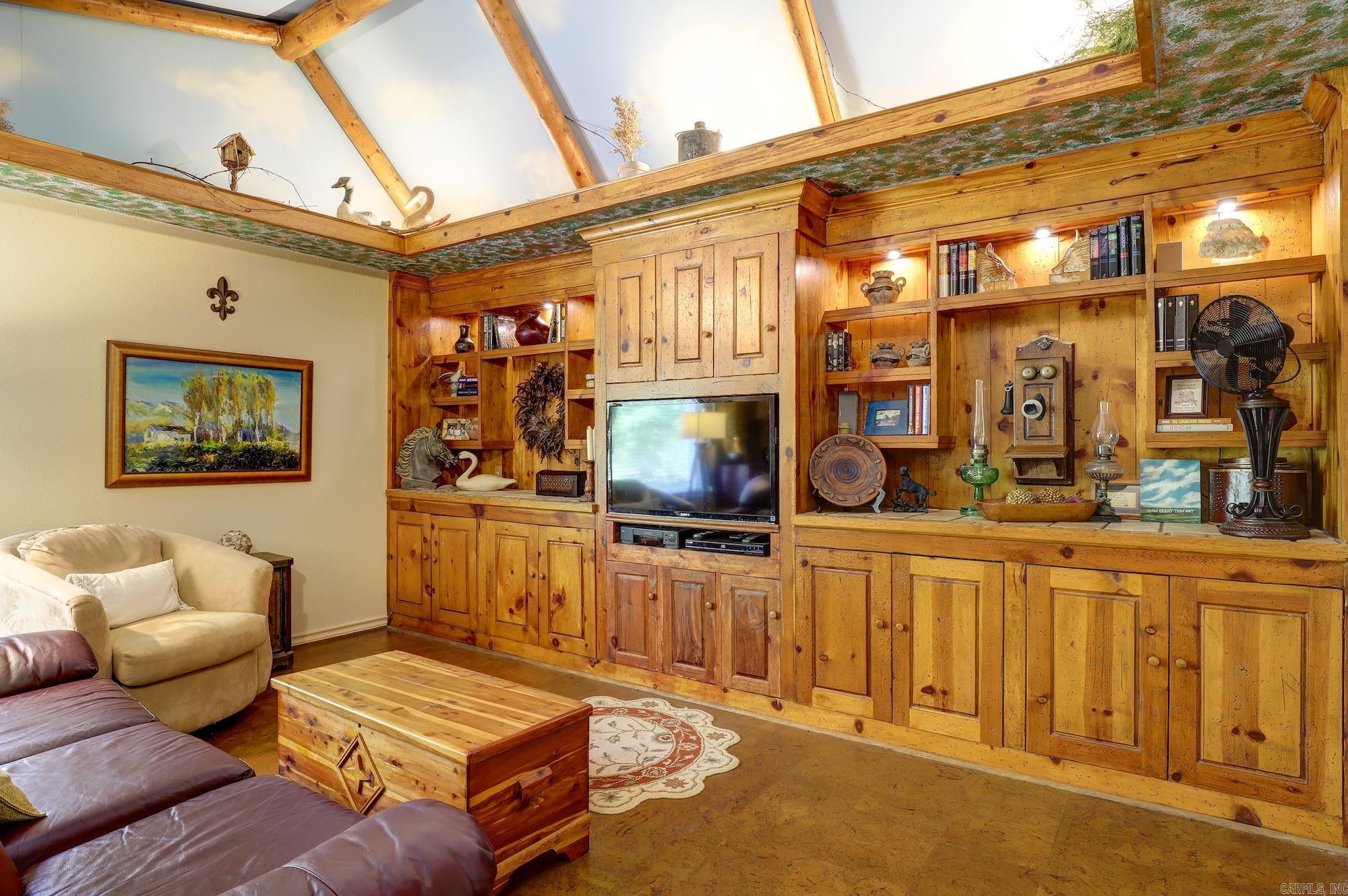 6512  Skyline Dr.  Texarkana, AR