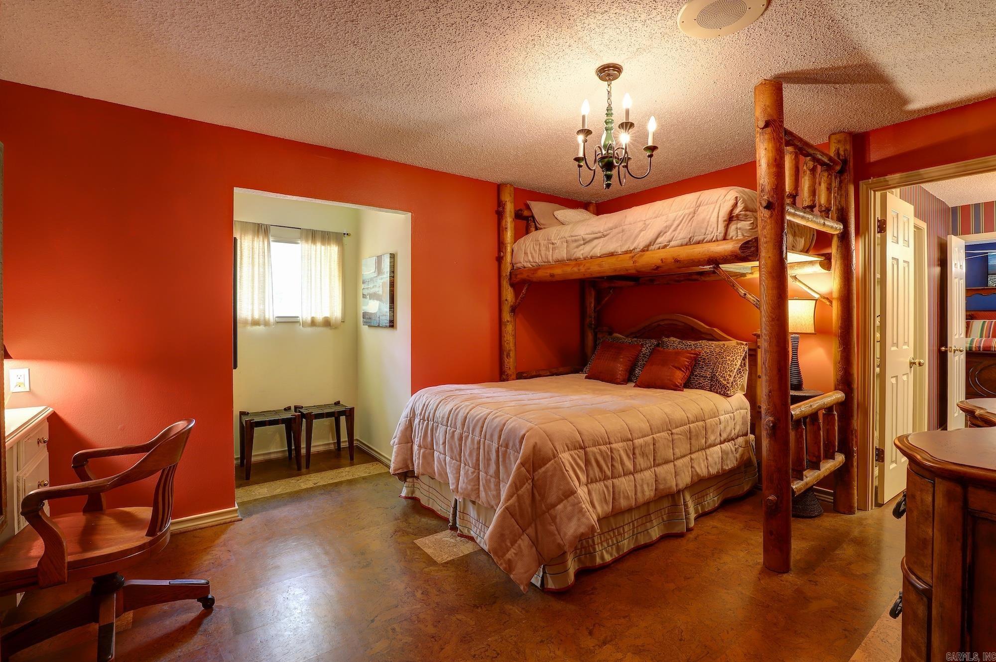 6512  Skyline Dr.  Texarkana, AR