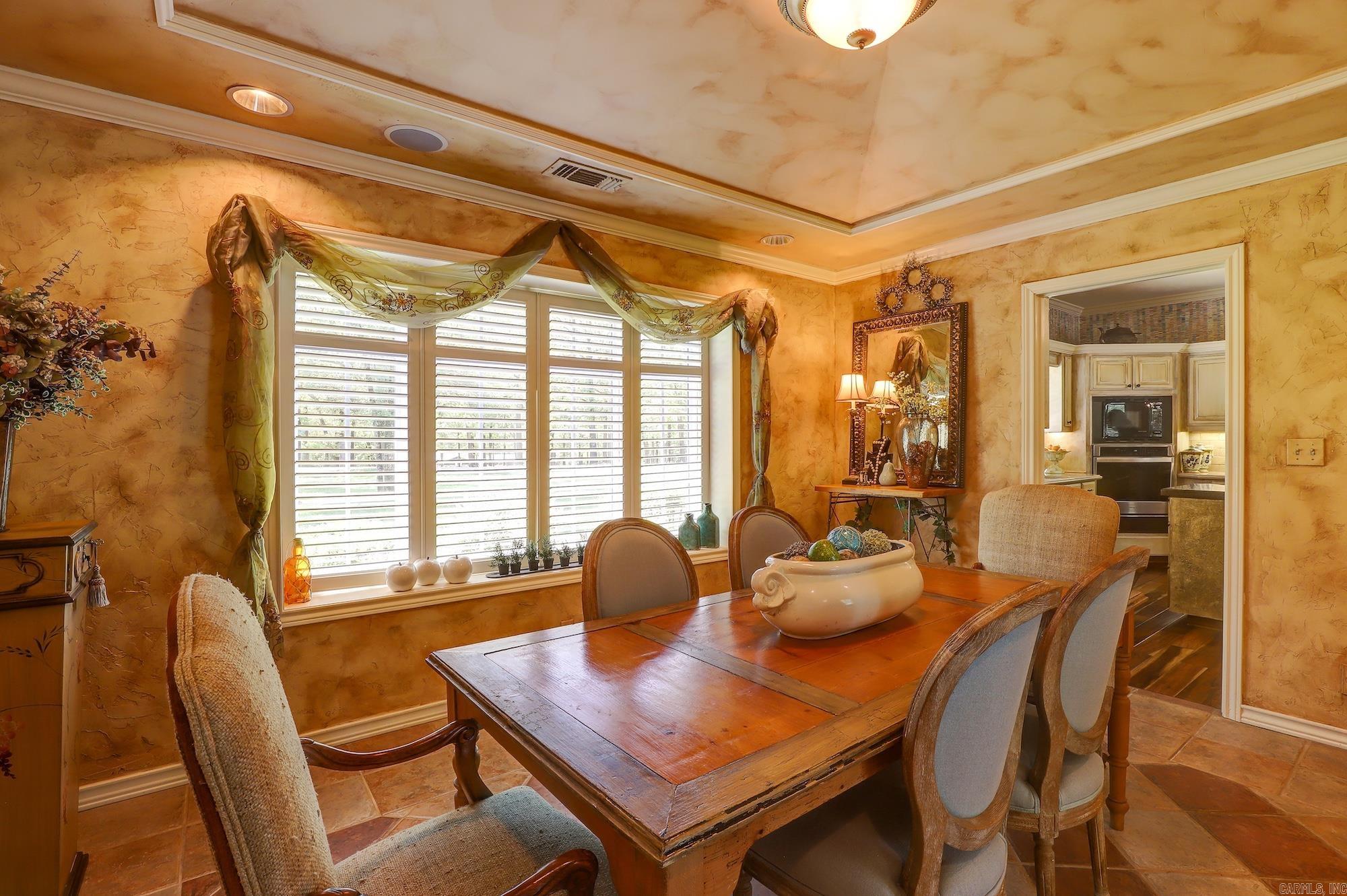6512  Skyline Dr.  Texarkana, AR