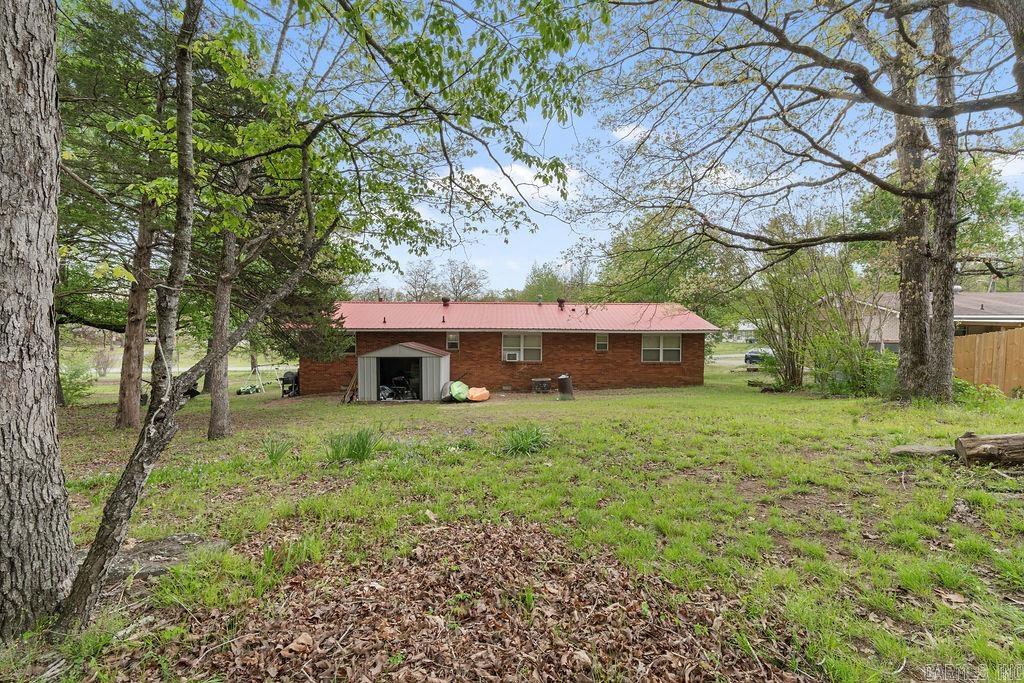 310  Memory Ln  Clinton, AR