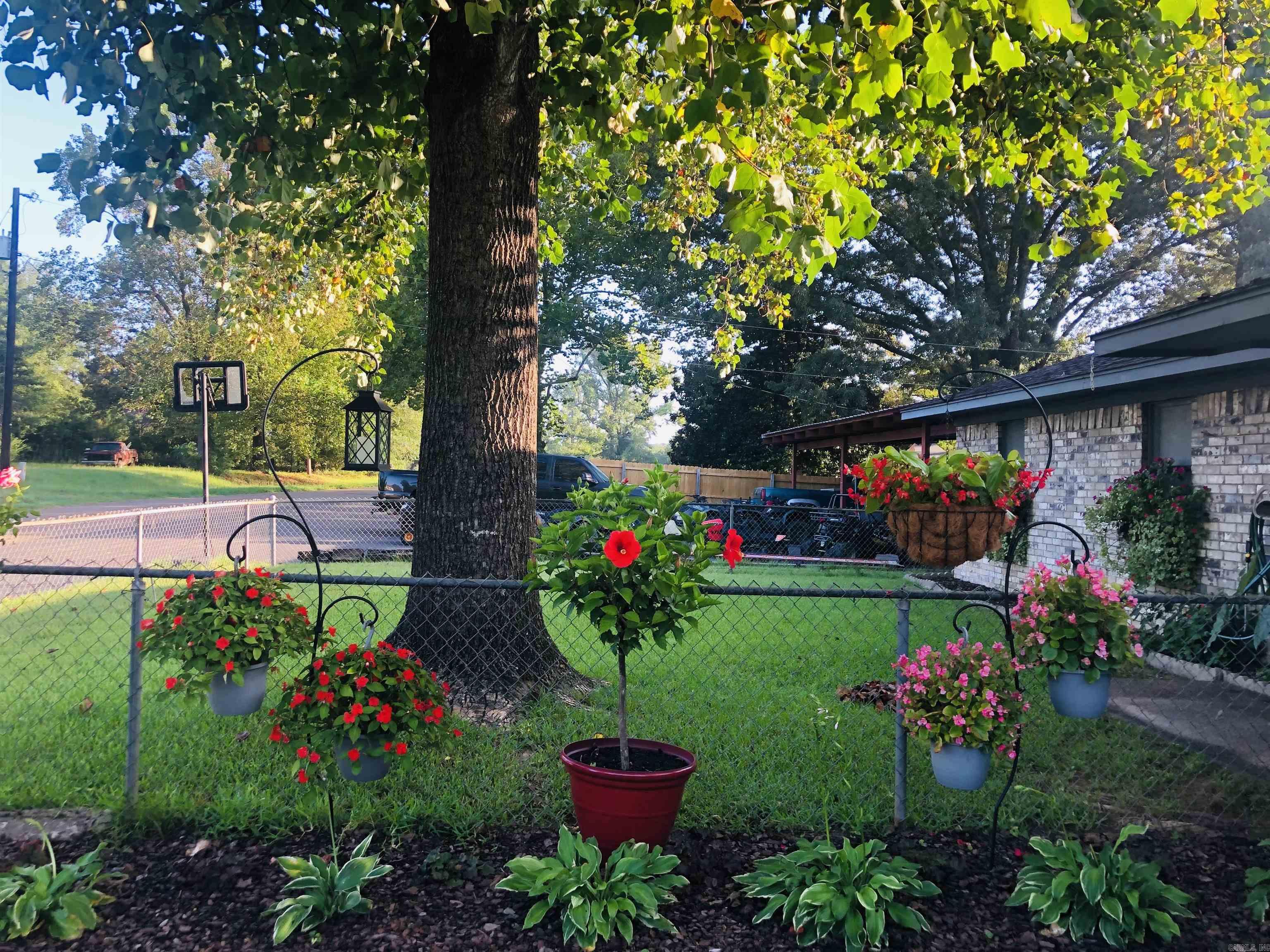 196  Provo  Lockesburg, AR