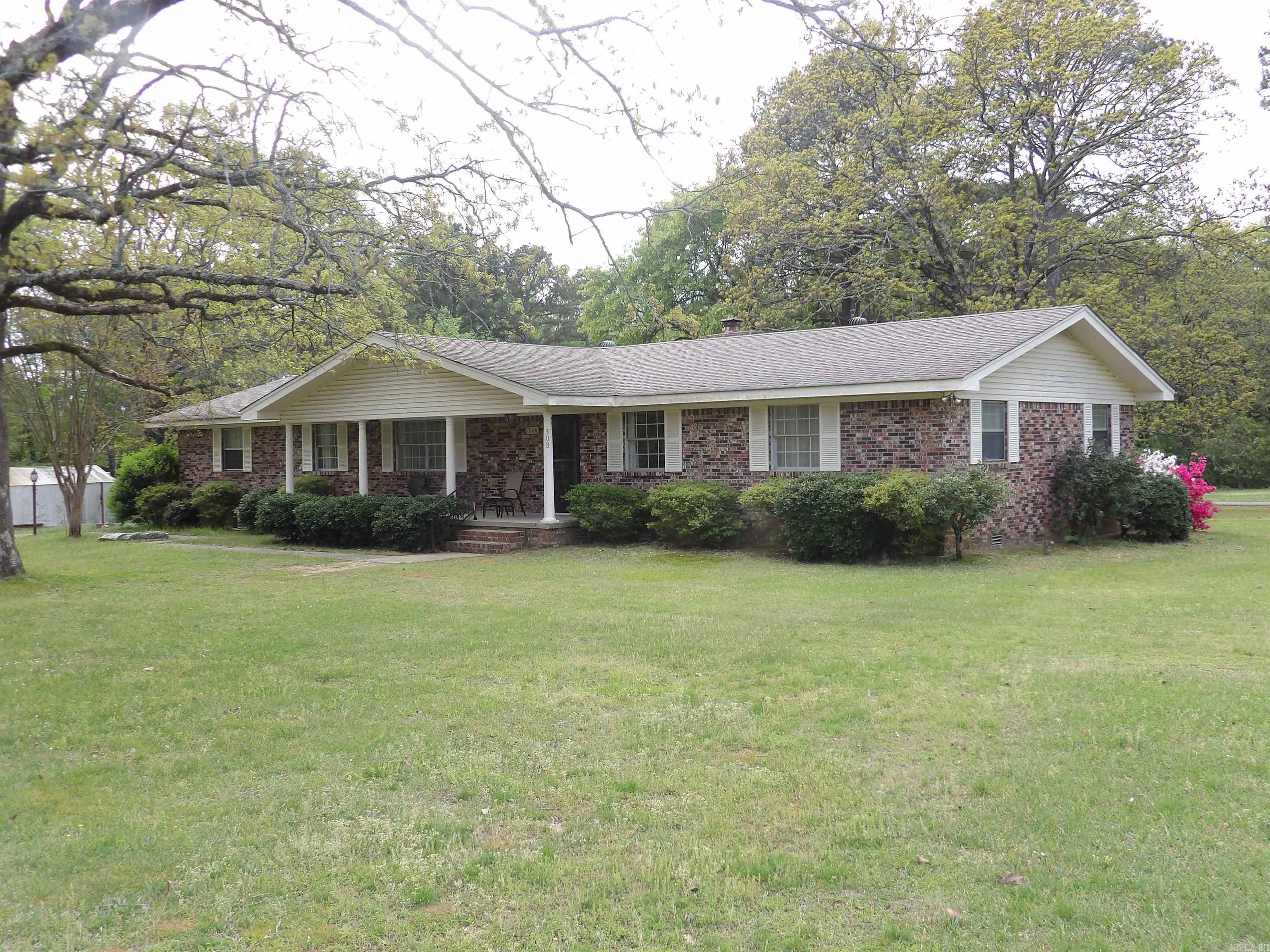 308 N 15th  Heber Springs, AR