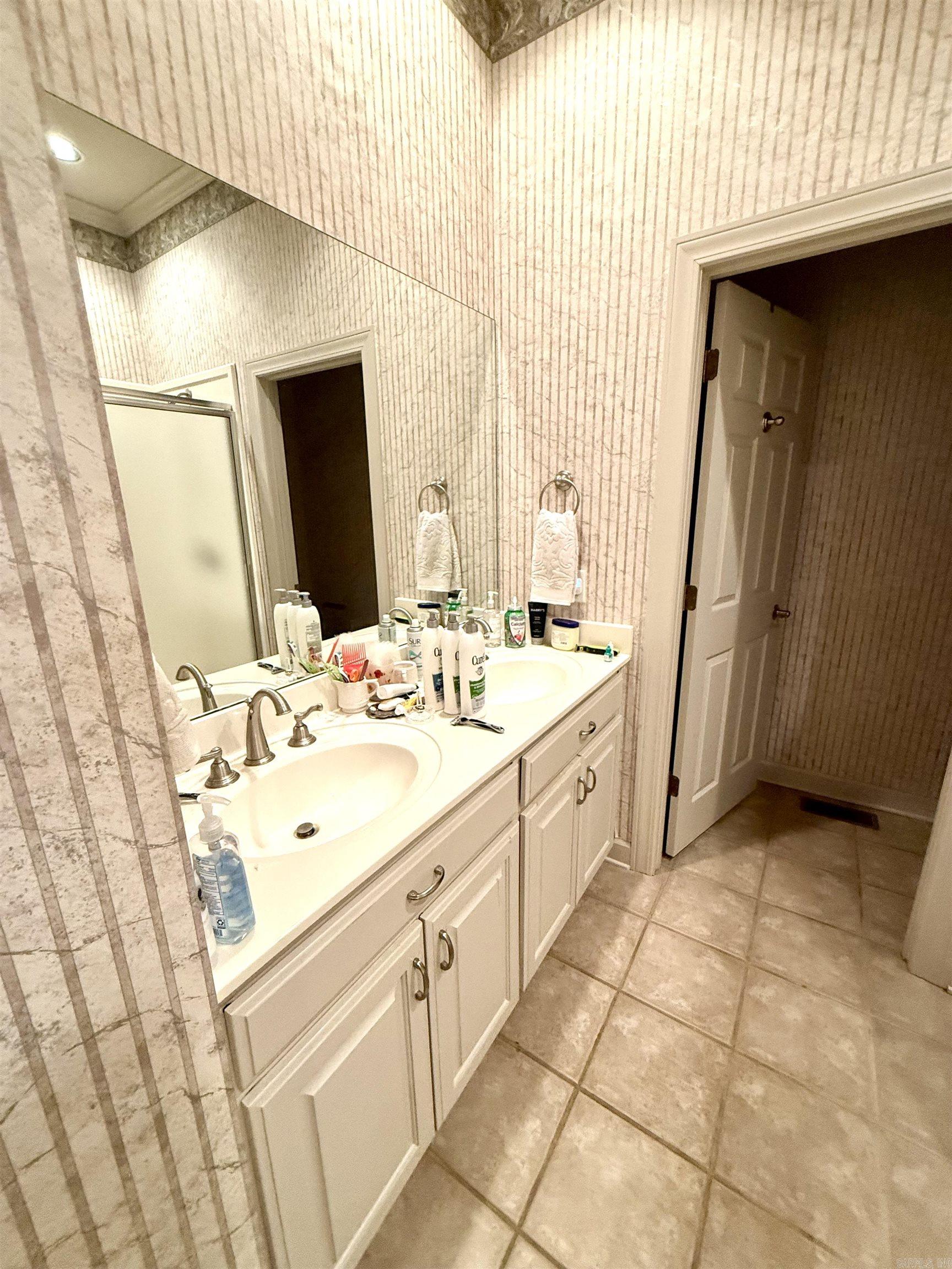 2308 Saxony  Searcy, AR
