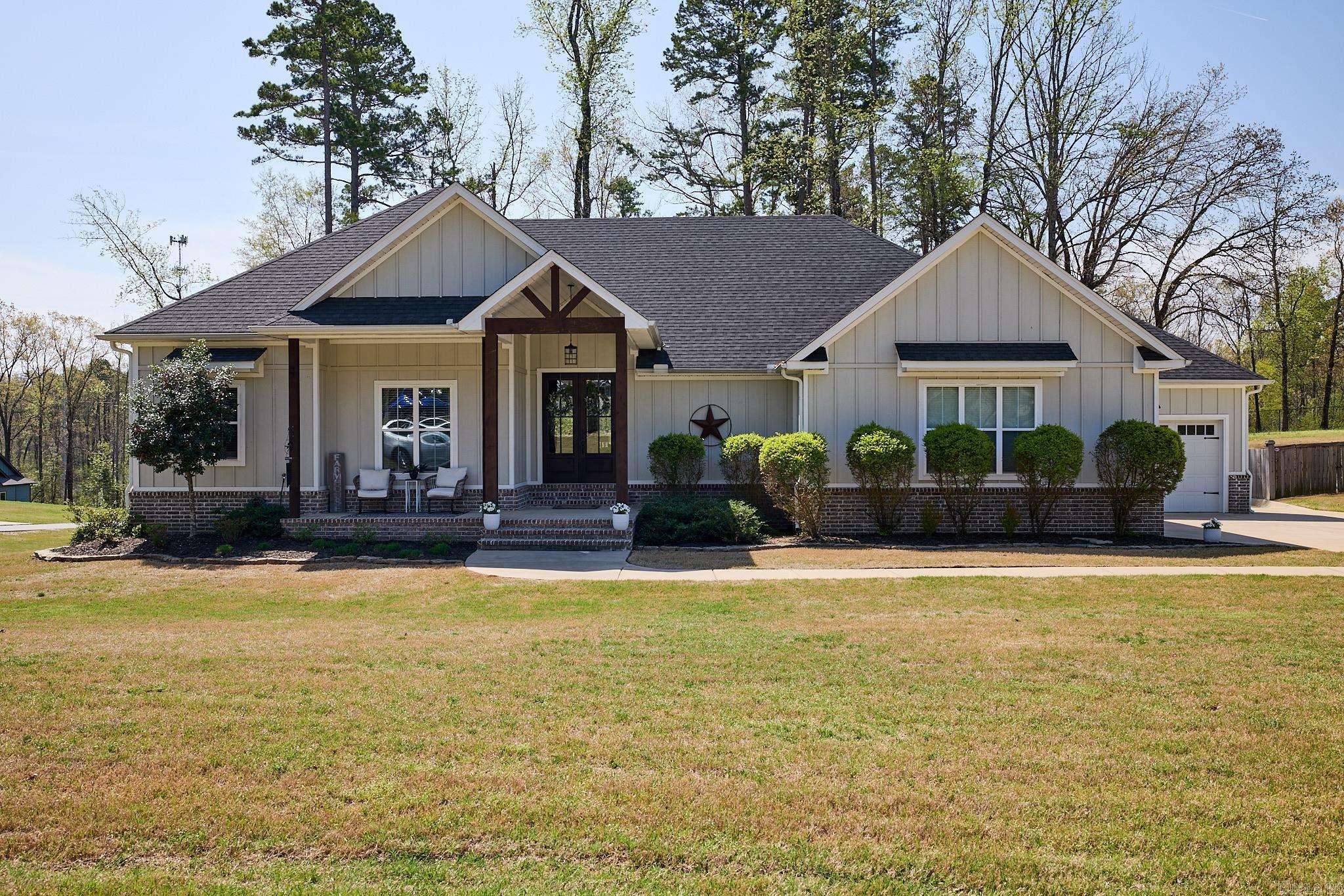 3043  Navajo Way  Benton, AR