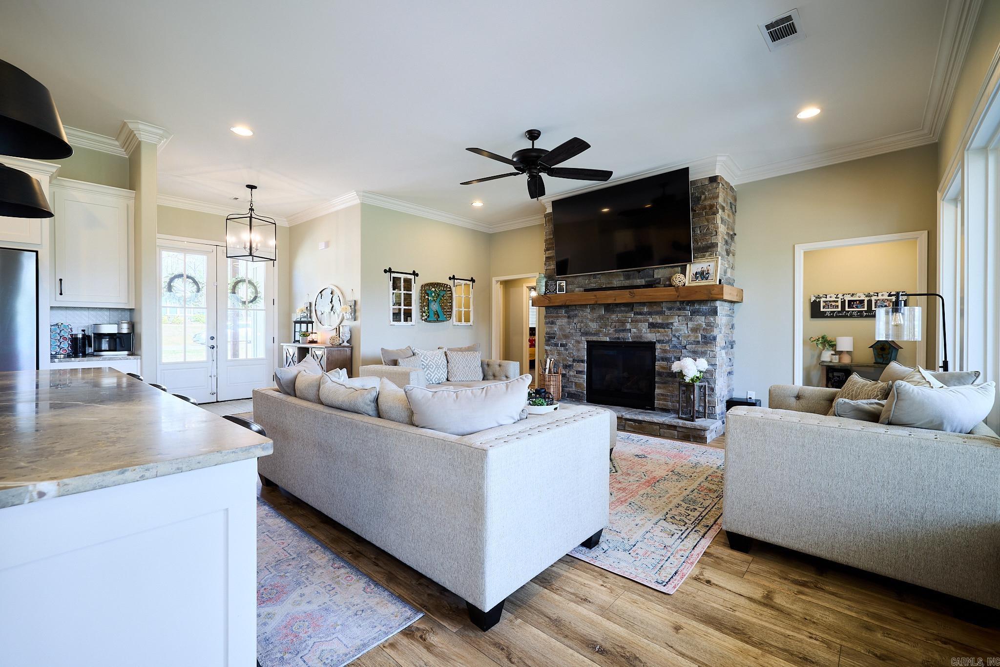 3043  Navajo Way  Benton, AR