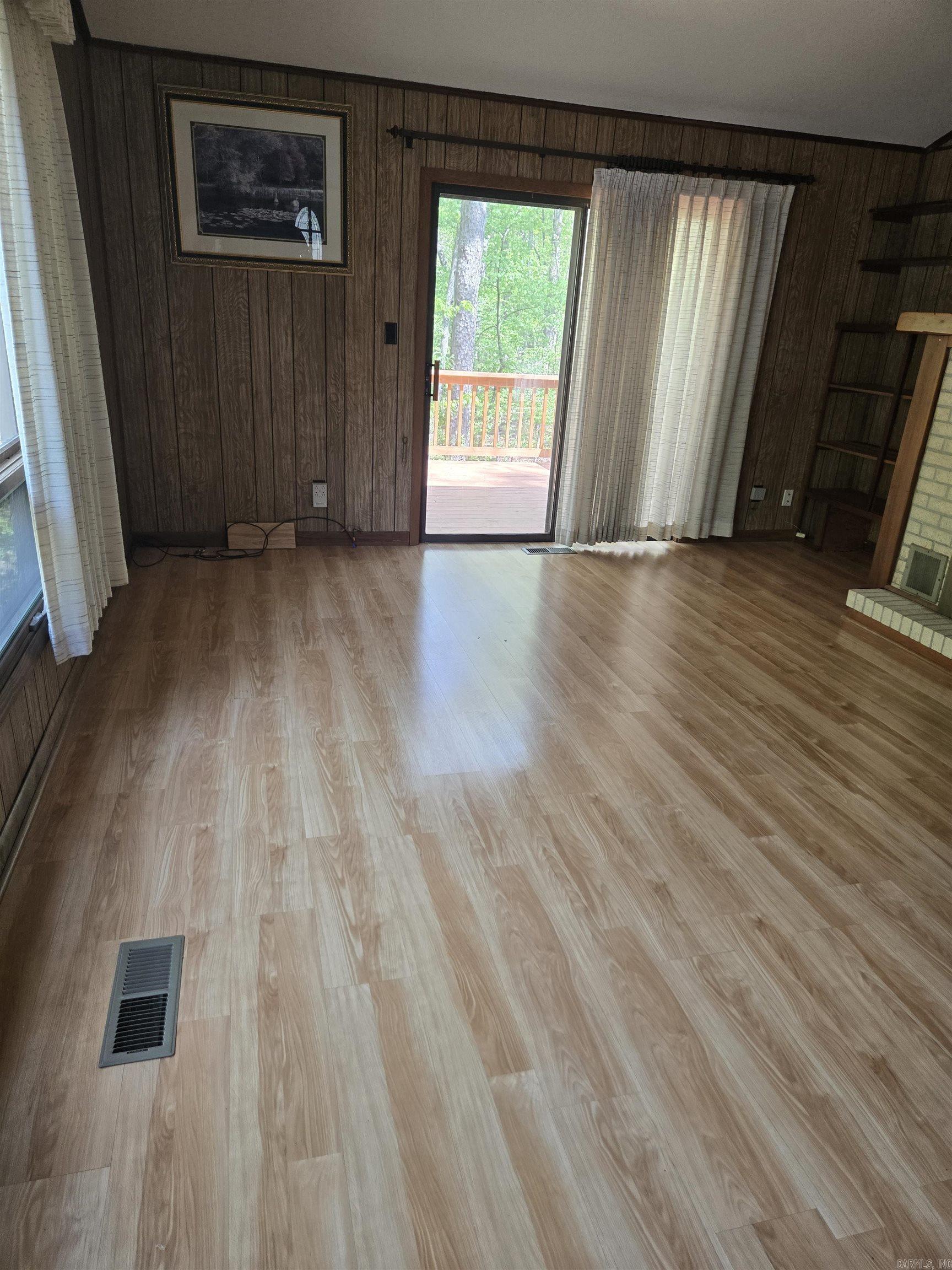 1  BADALONA CIRCLE  Hot Springs Village, AR