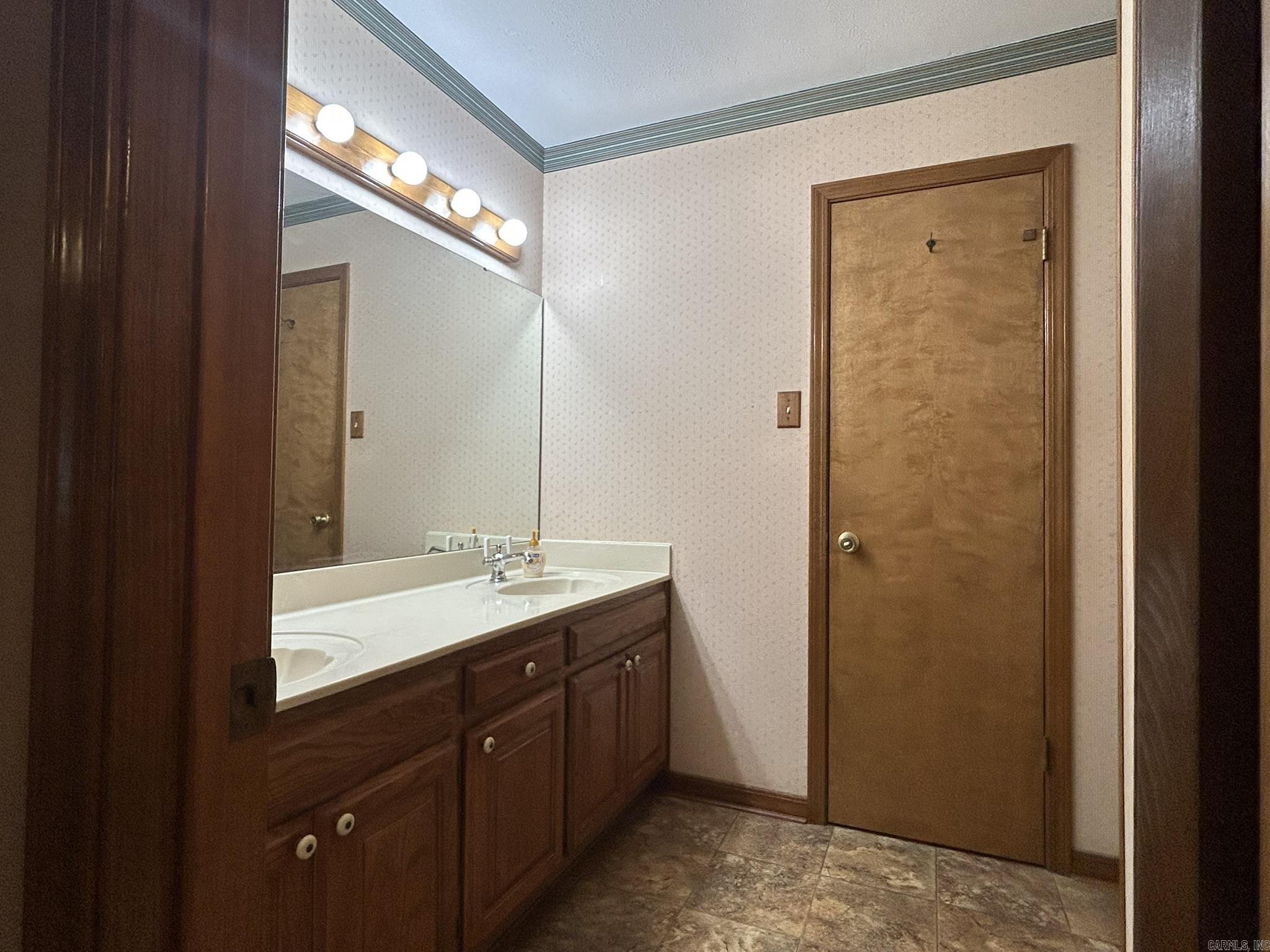 417 W Kiehl  Sherwood, AR