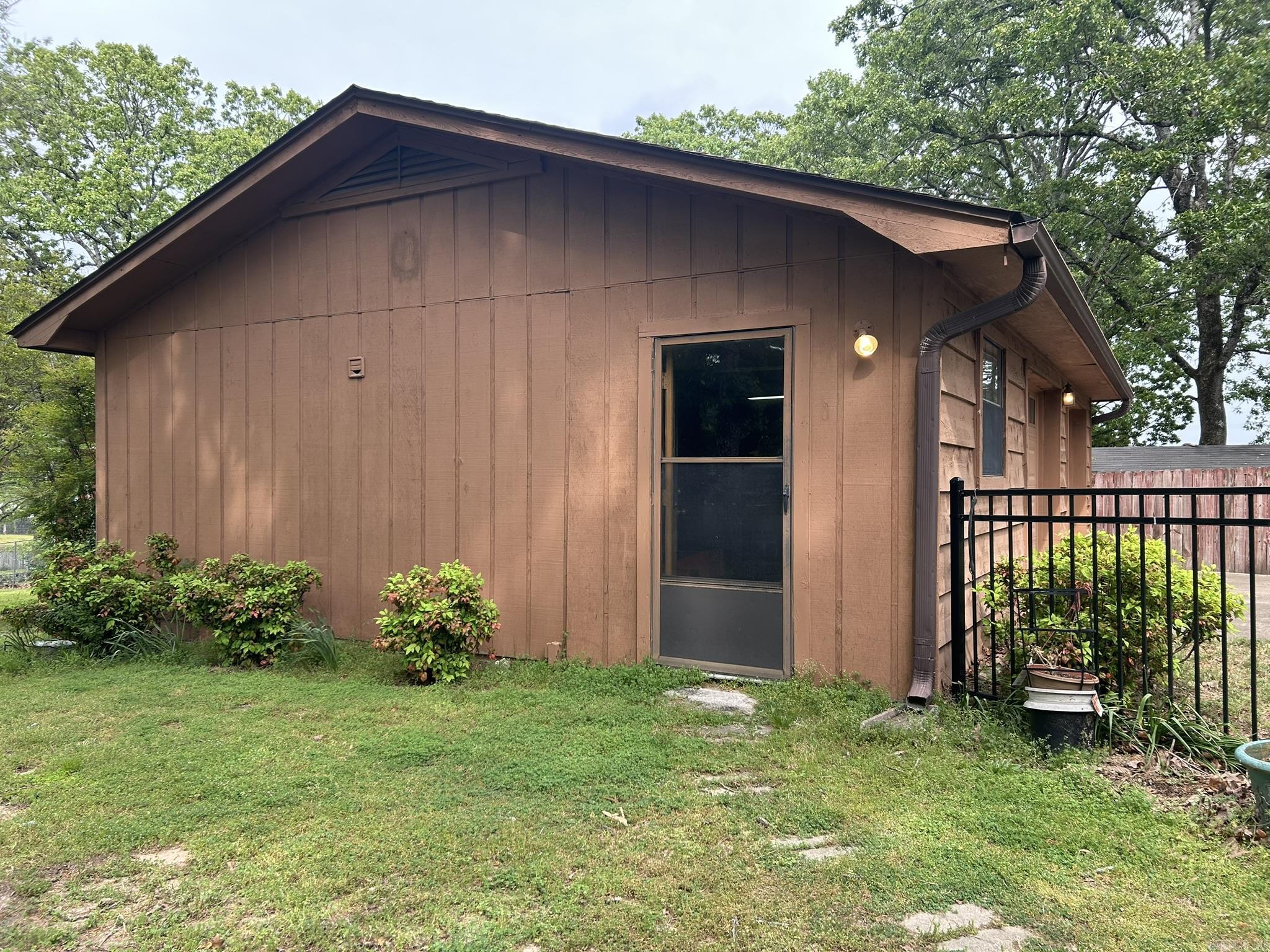 417 W Kiehl  Sherwood, AR
