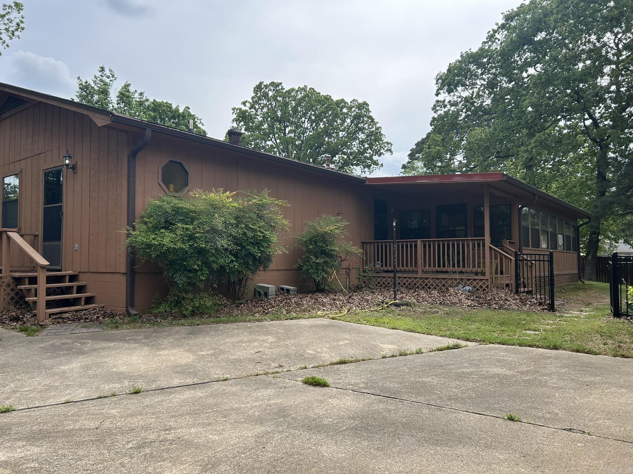 417 W Kiehl  Sherwood, AR