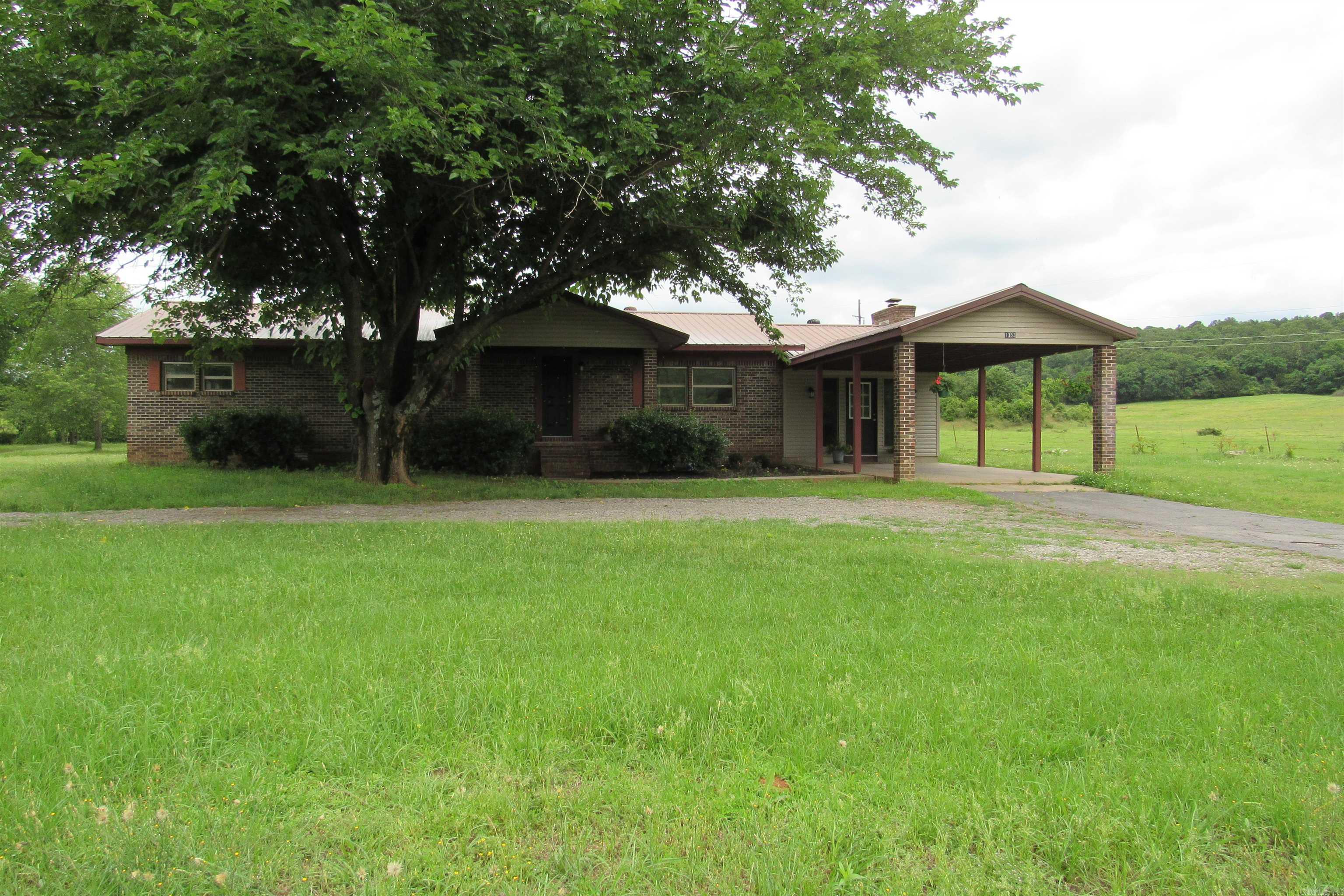 1353  North 2nd  Ozark, AR