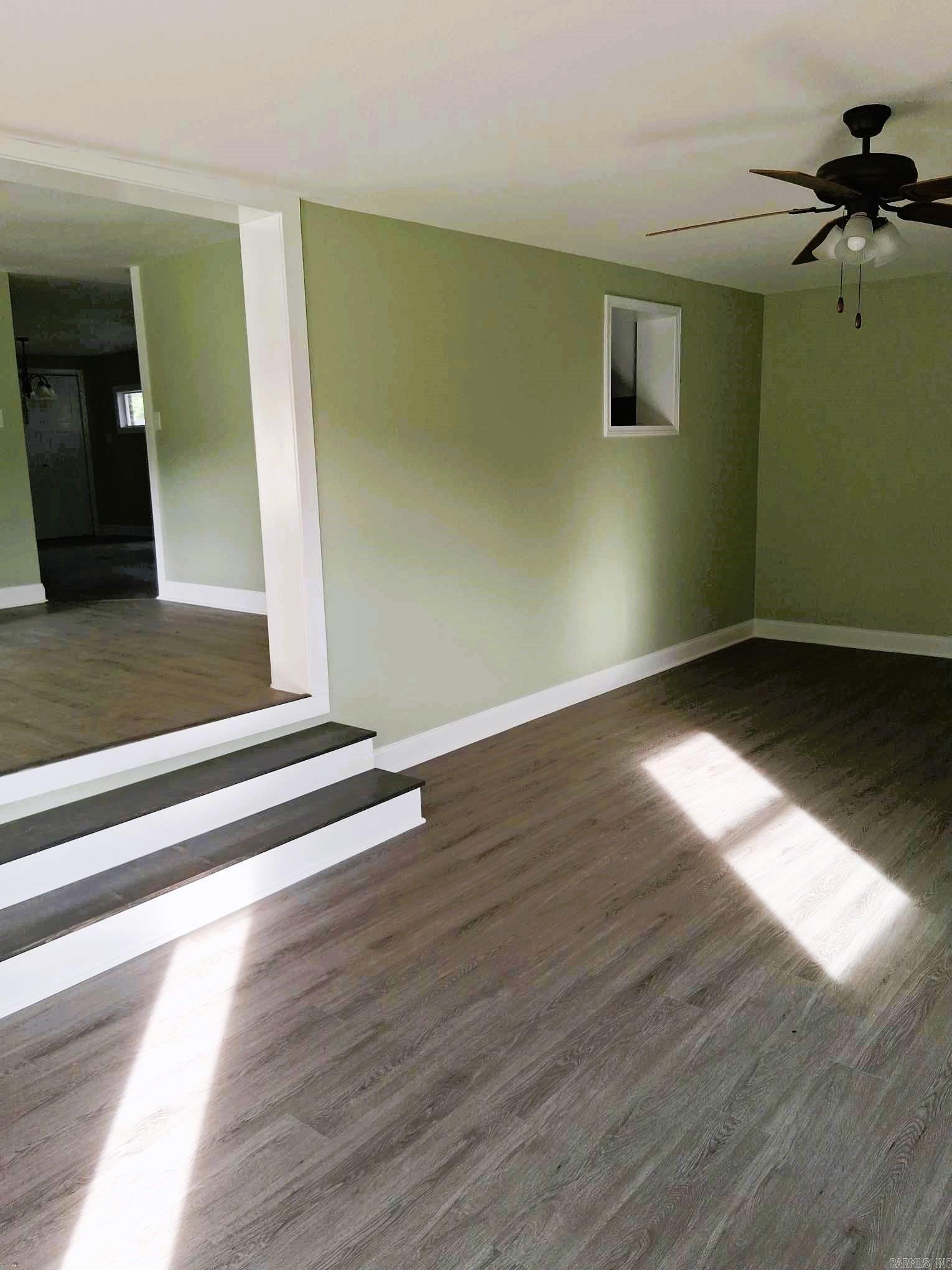 1353  North 2nd  Ozark, AR
