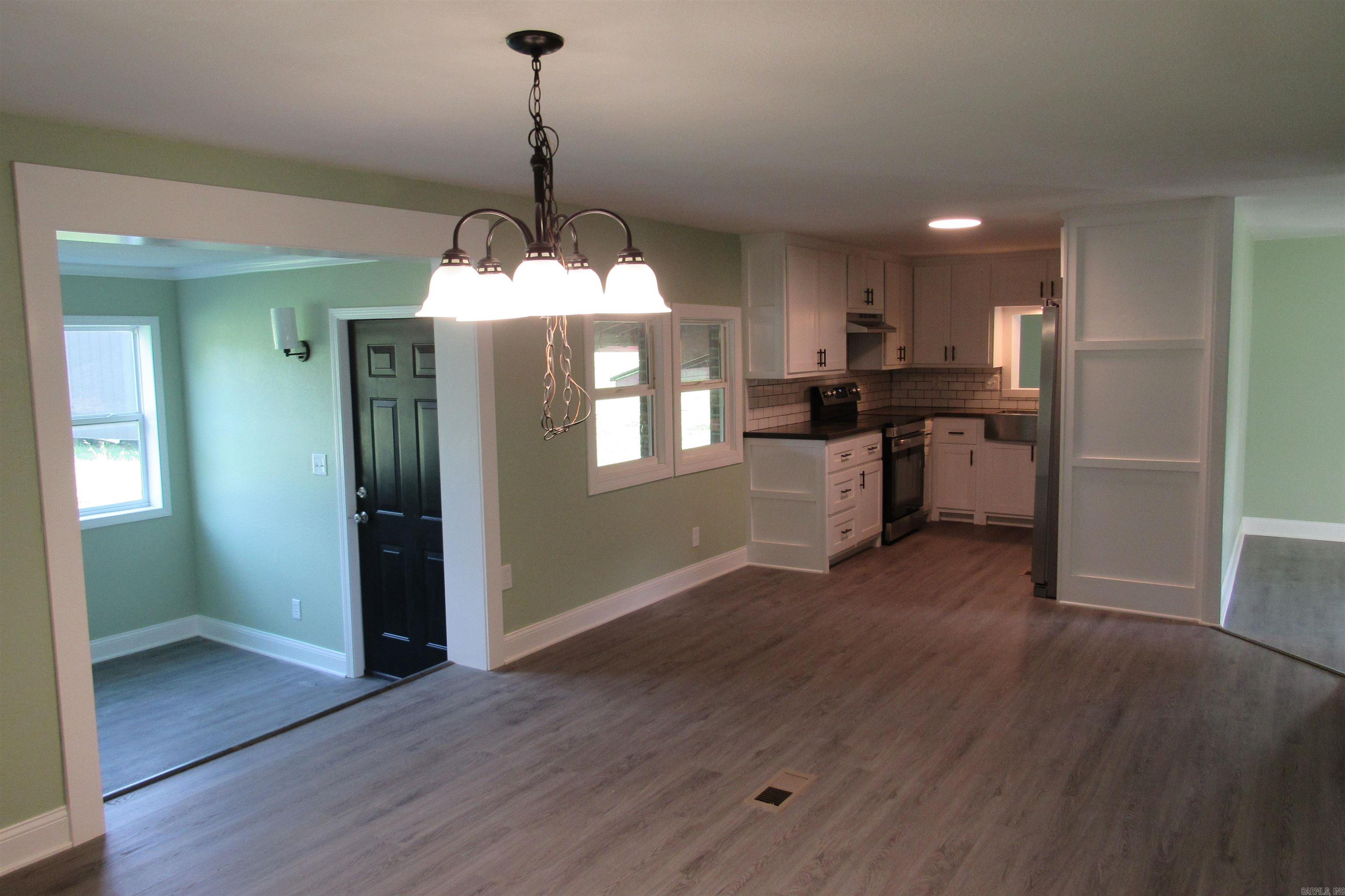 1353  North 2nd  Ozark, AR