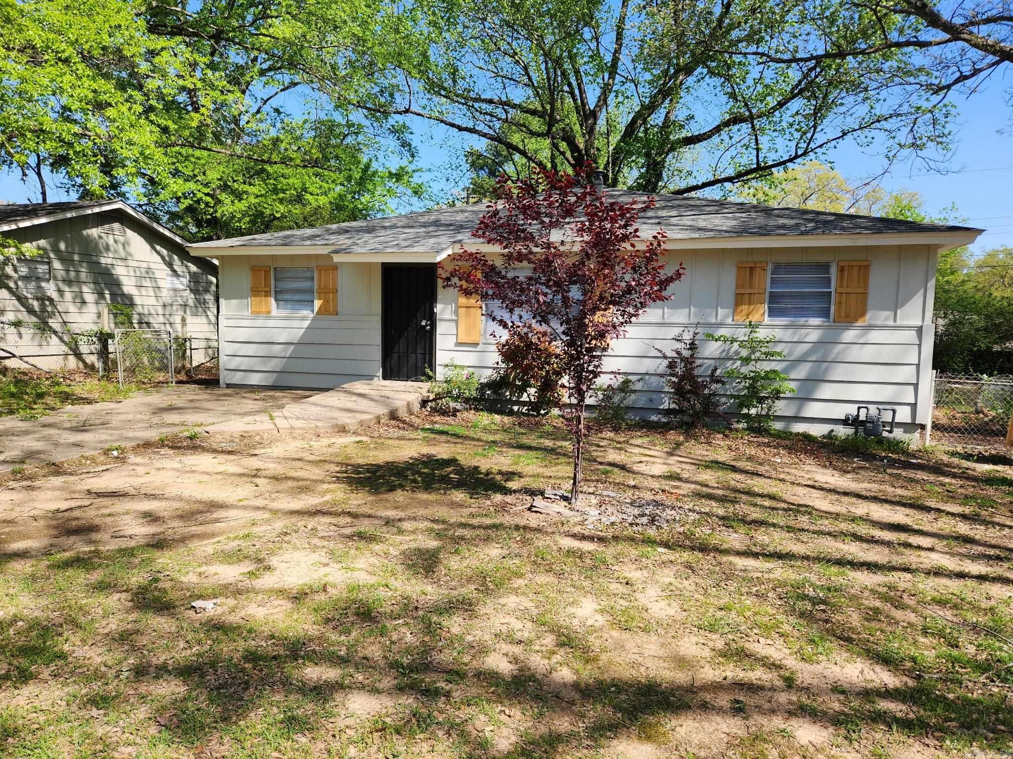 7120  Redwood  Little Rock, AR