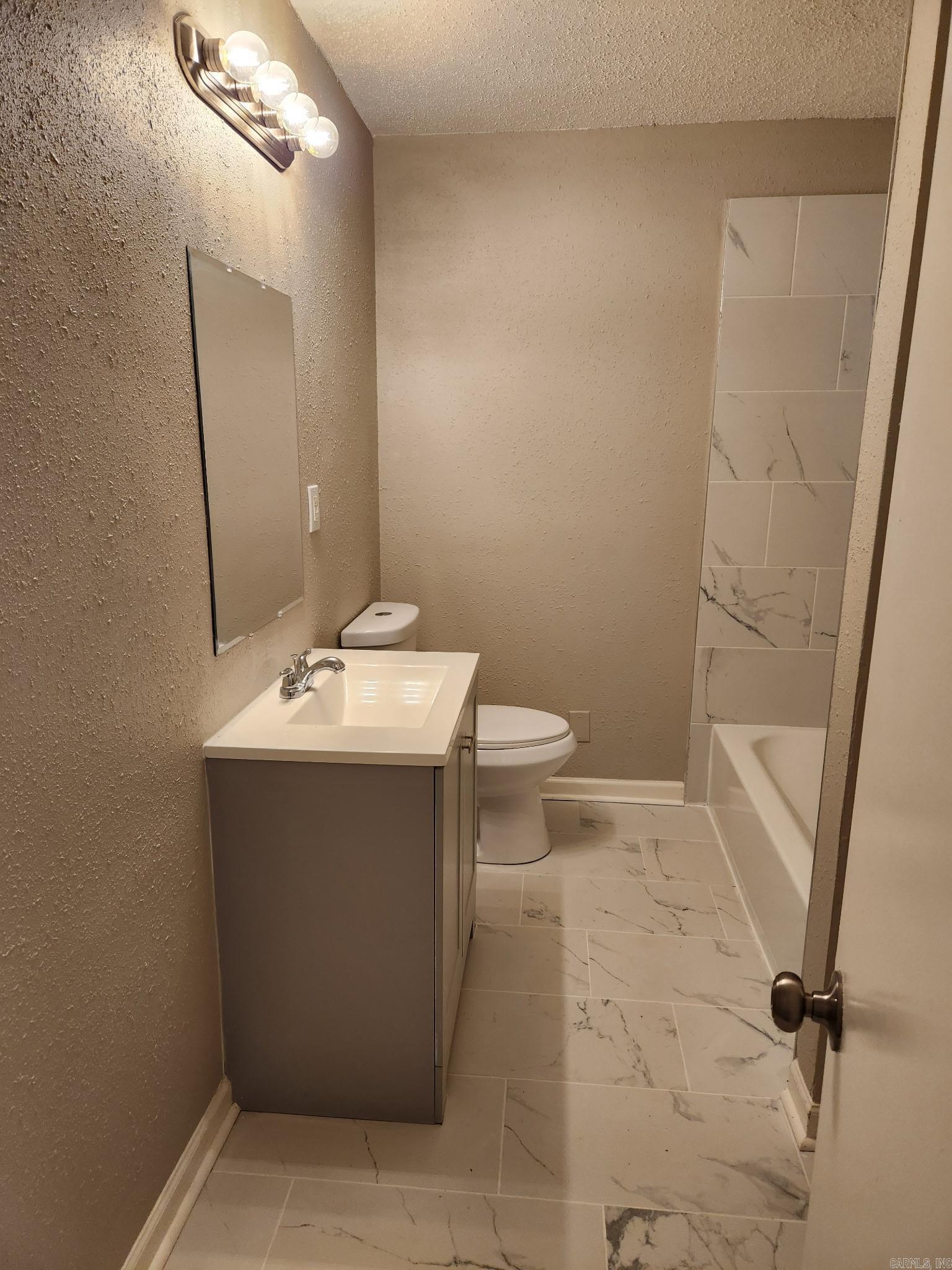 7120  Redwood  Little Rock, AR