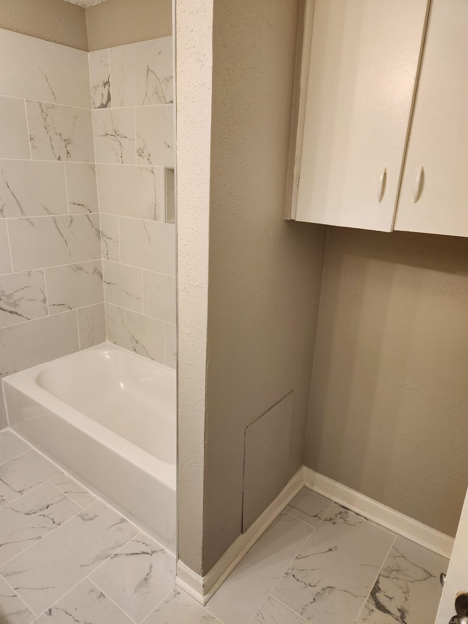 7120  Redwood  Little Rock, AR