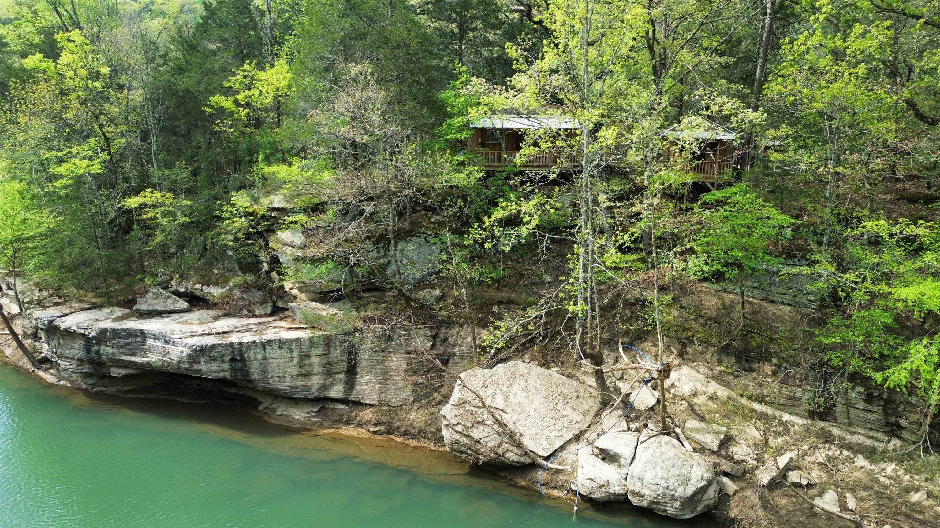 1343  Reb Lane  Calico Rock, AR