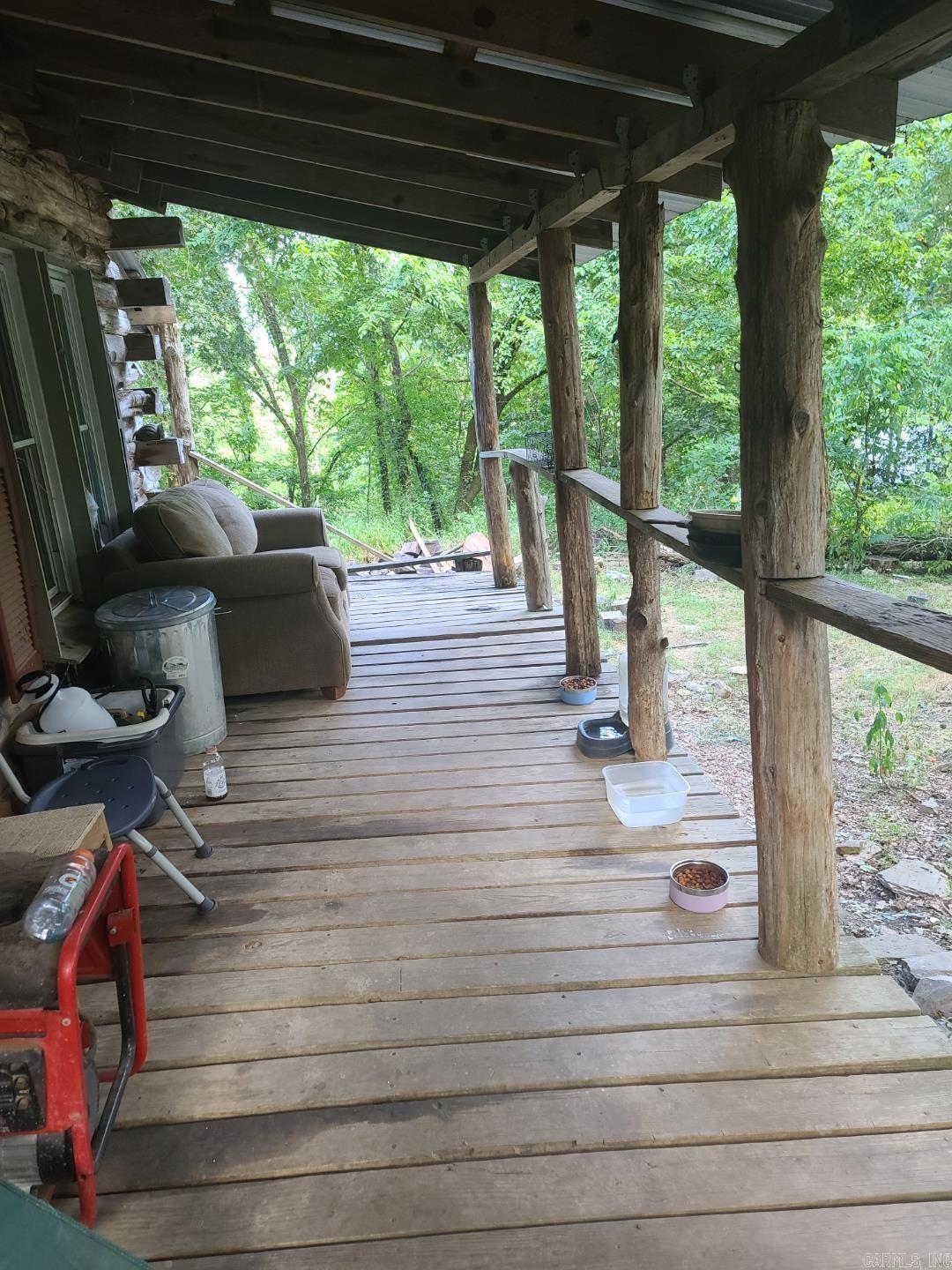 121 Wickham  Mountain View, AR