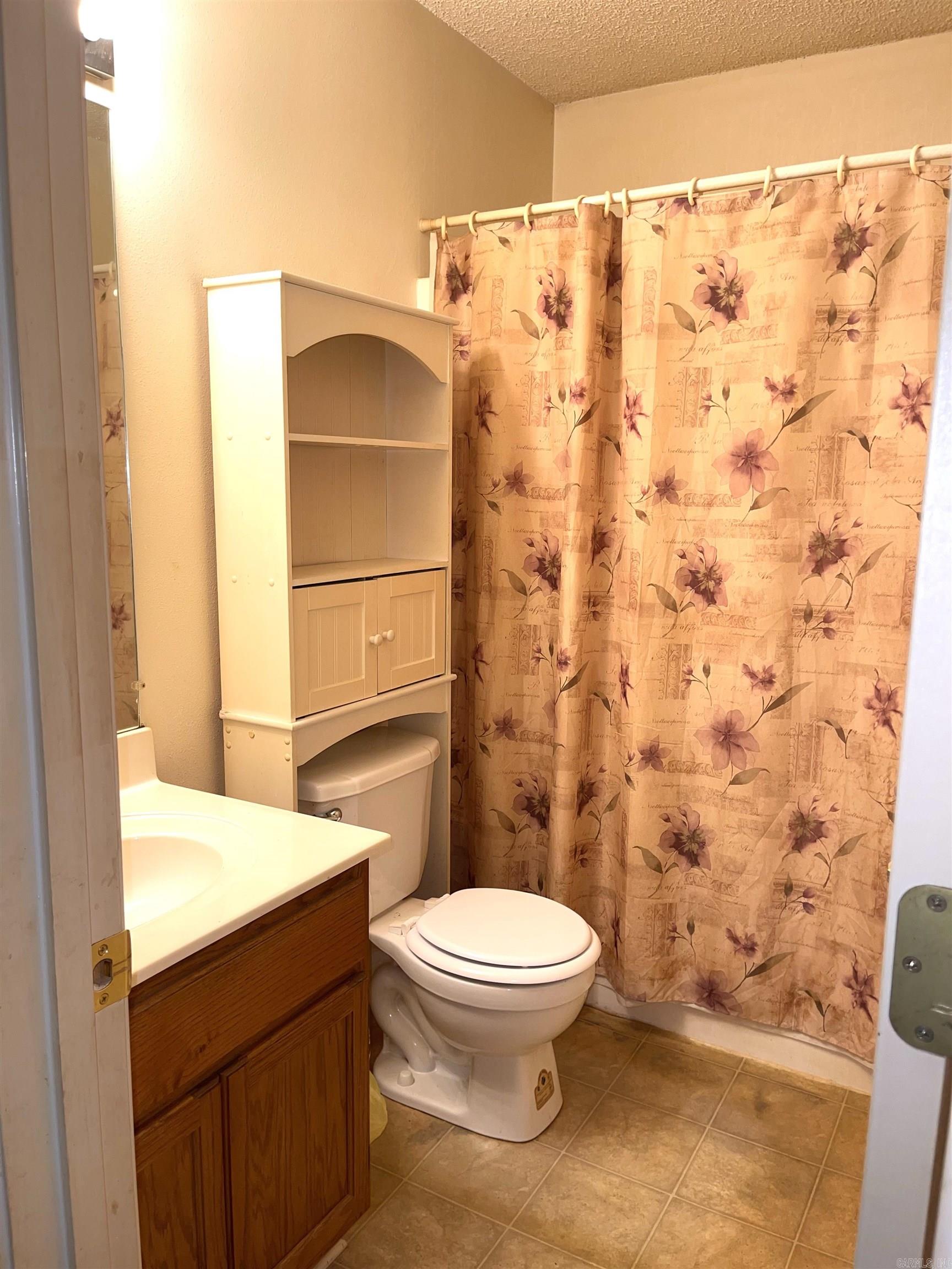 1304  RIDGEFIELD  Heber Springs, AR