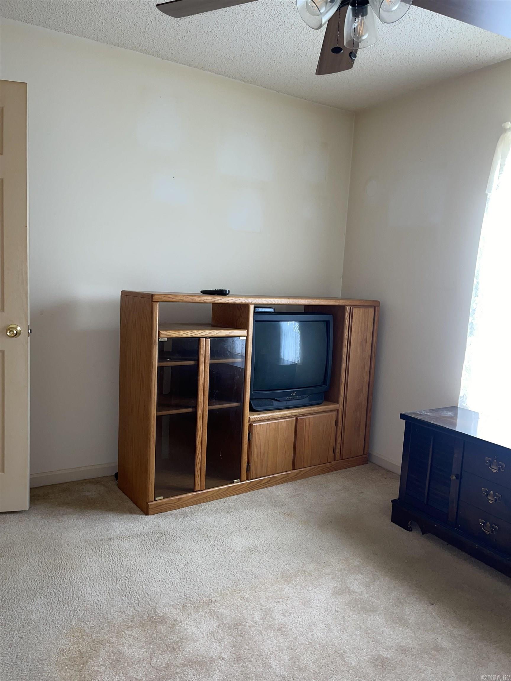 1304  RIDGEFIELD  Heber Springs, AR