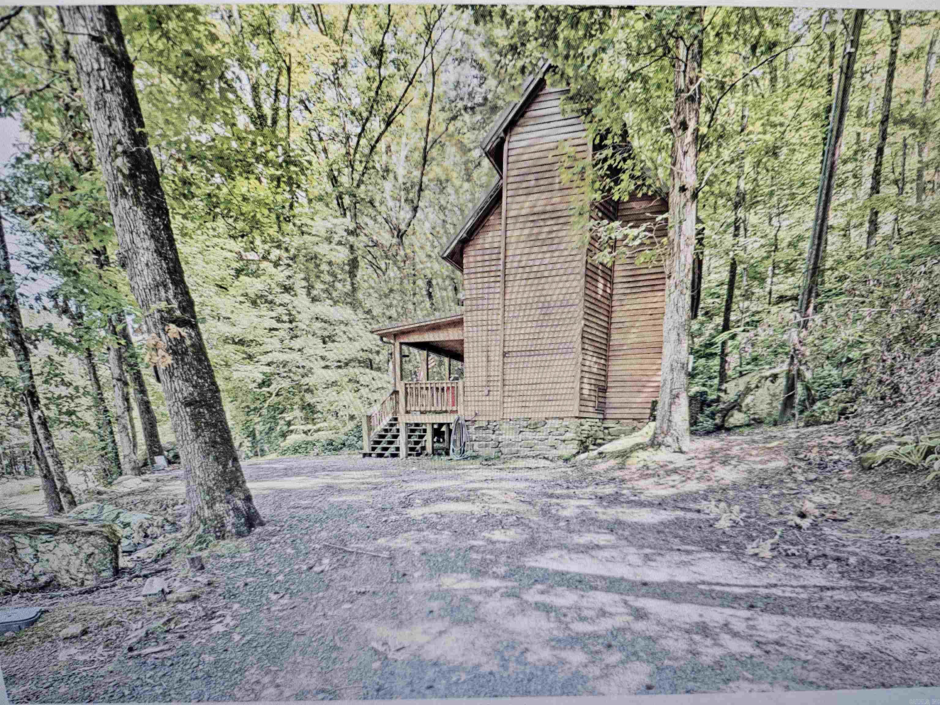 19  Elm Street  Greers Ferry, AR