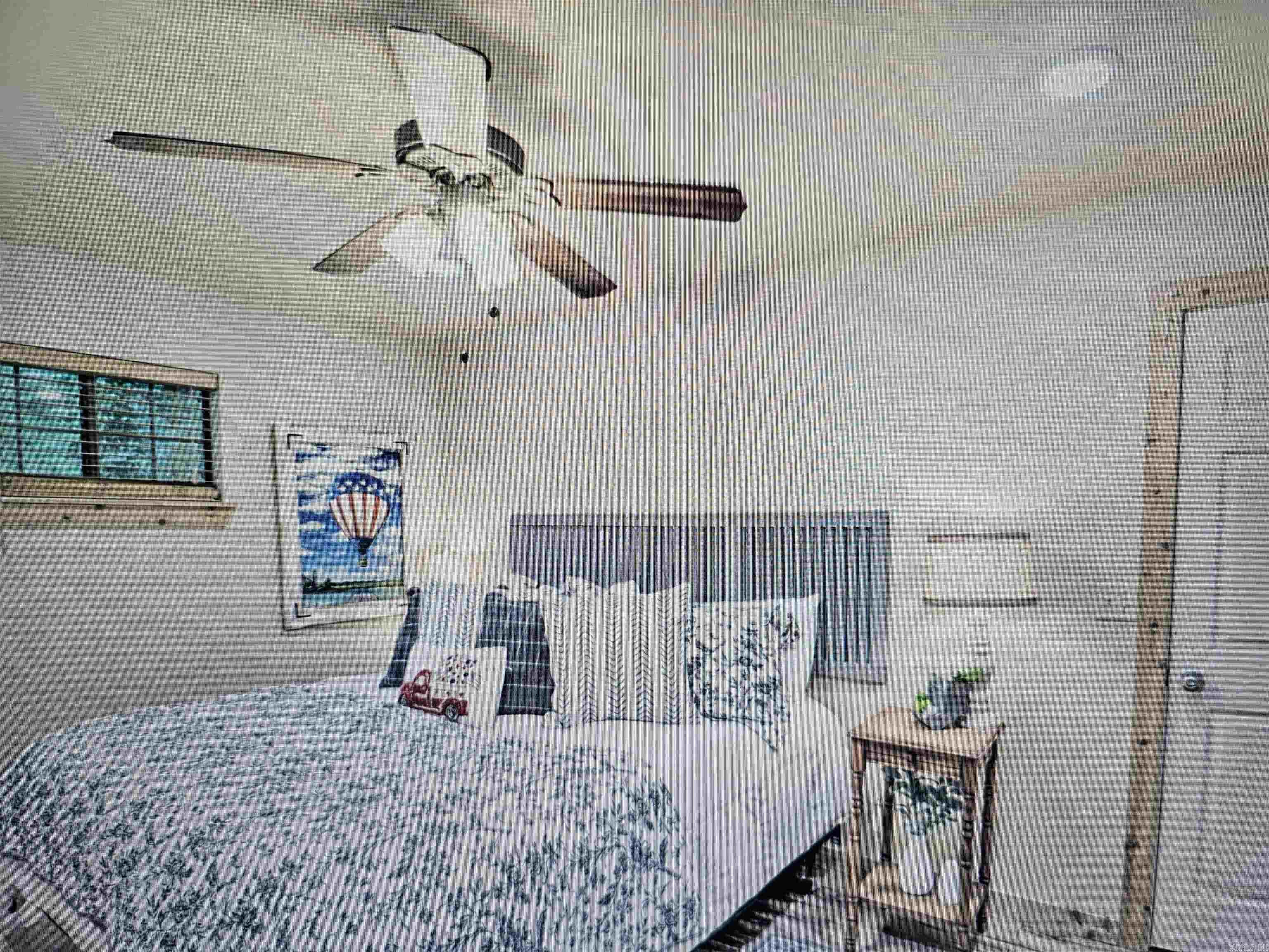 19  Elm Street  Greers Ferry, AR