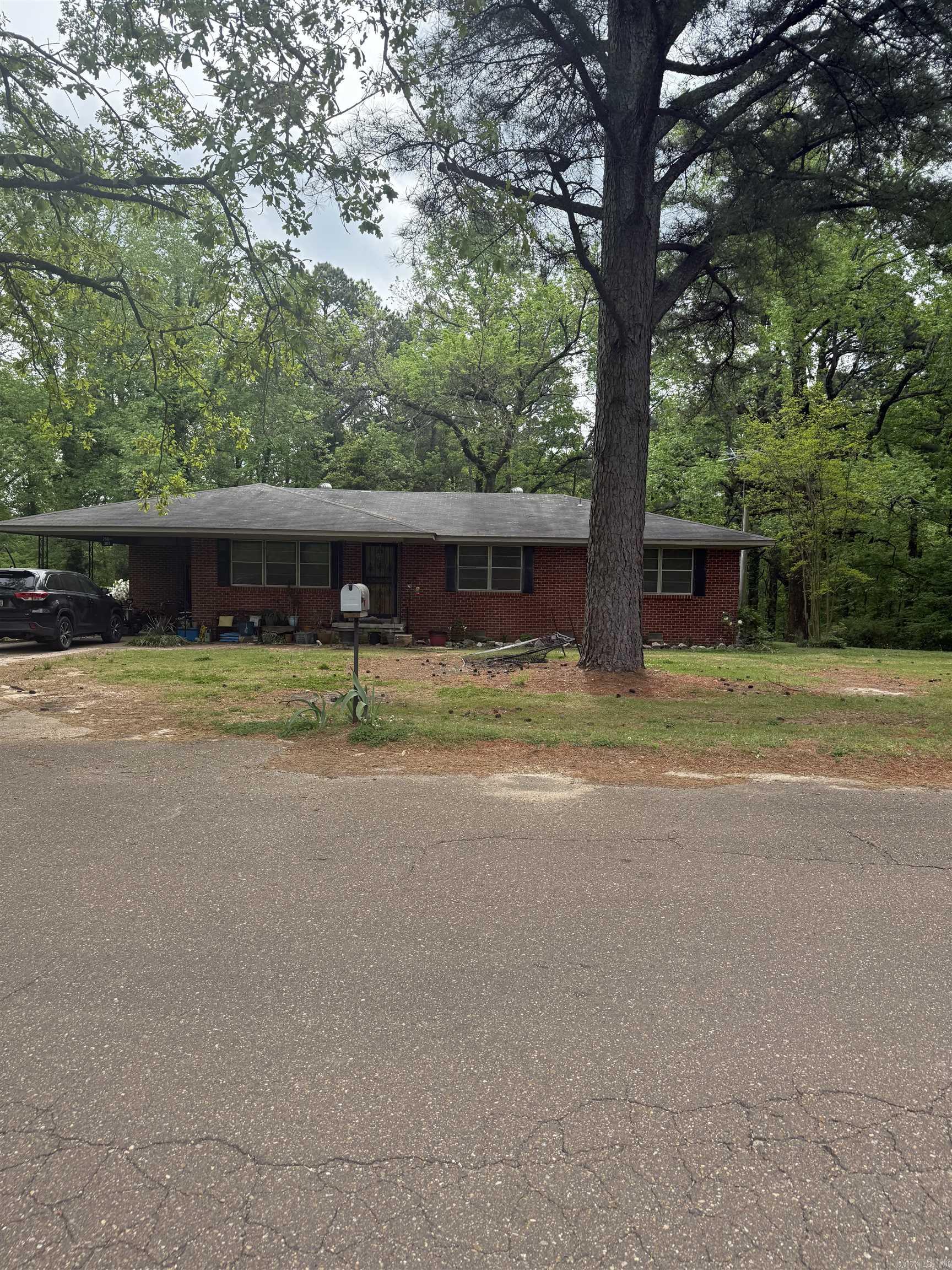 256 SFC 309 Forrest City, AR 72335