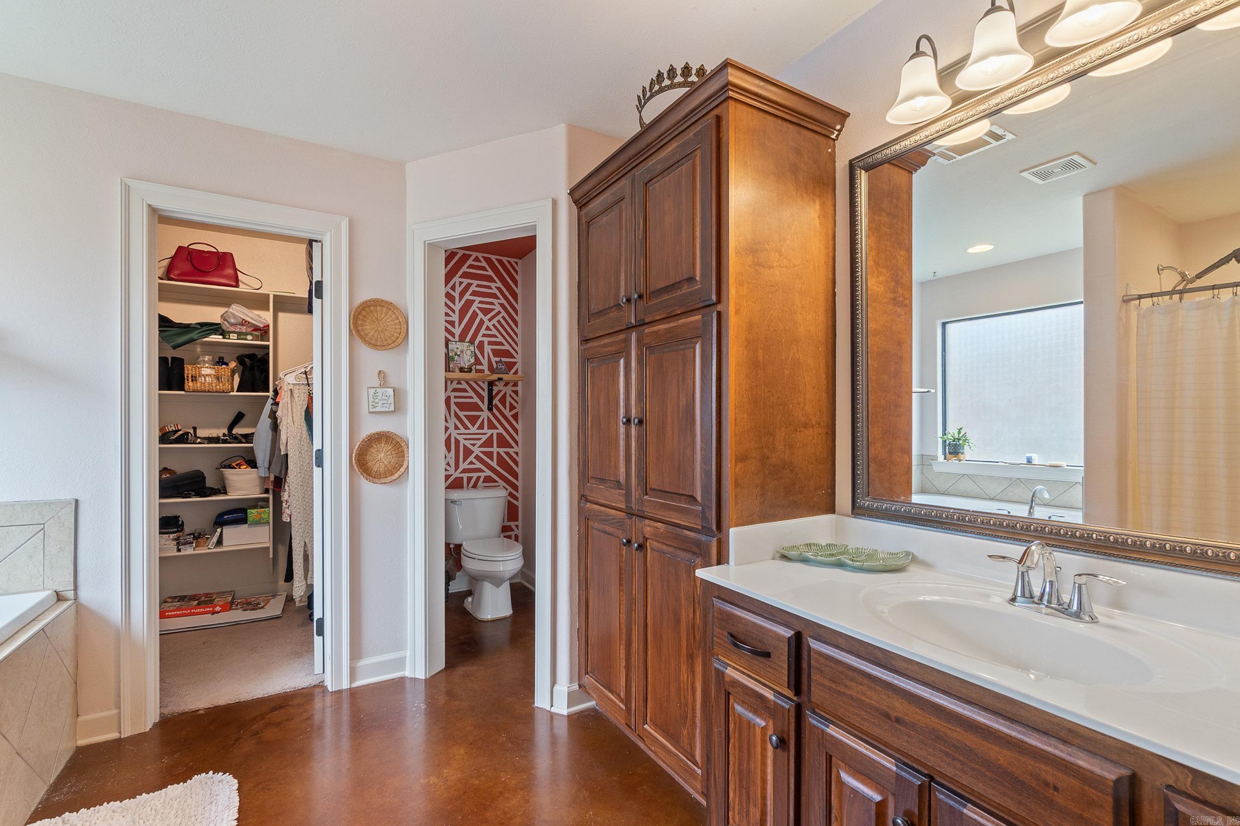 26  Brentwood Drive  Vilonia, AR