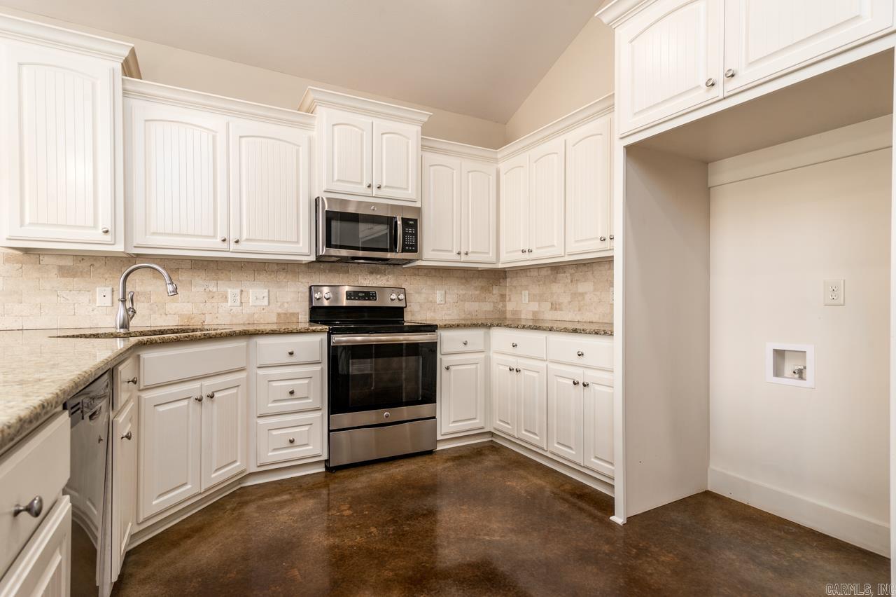 1670  JOSH  Conway, AR