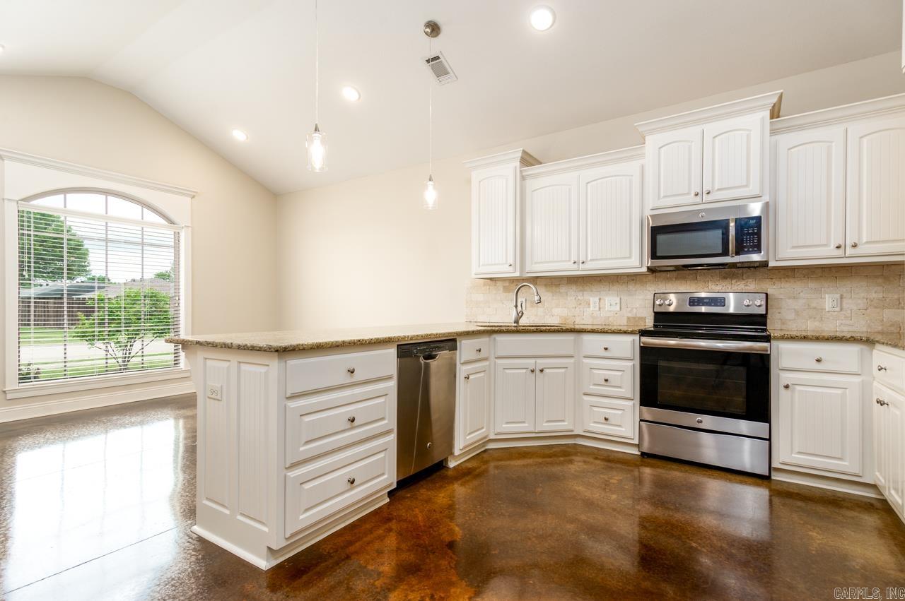 1670  JOSH  Conway, AR