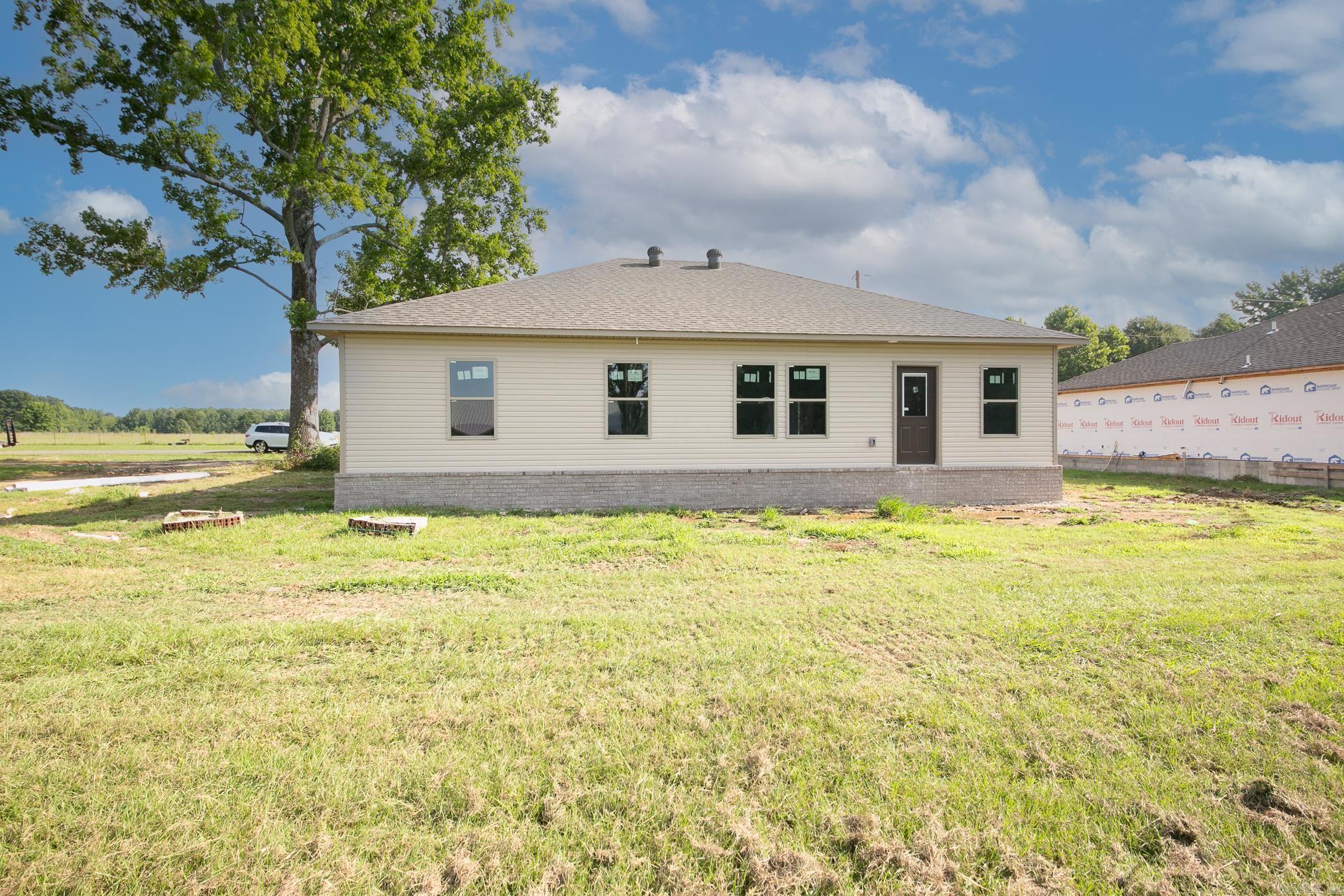 107 LLOYD HENDERSON Road Beebe, AR 72012