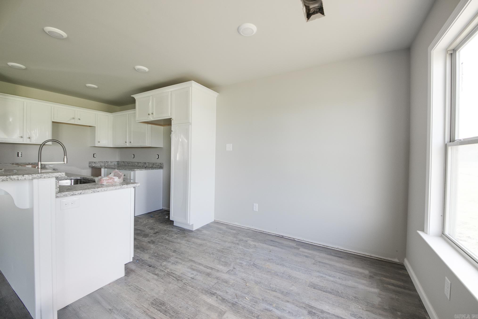 107 LLOYD HENDERSON Road Beebe, AR 72012