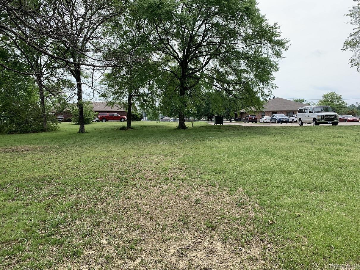 1311 E 16th  Russellville, AR