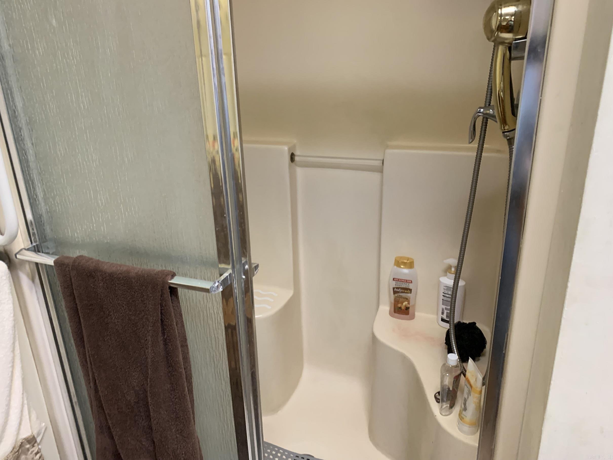 1311 E 16th  Russellville, AR