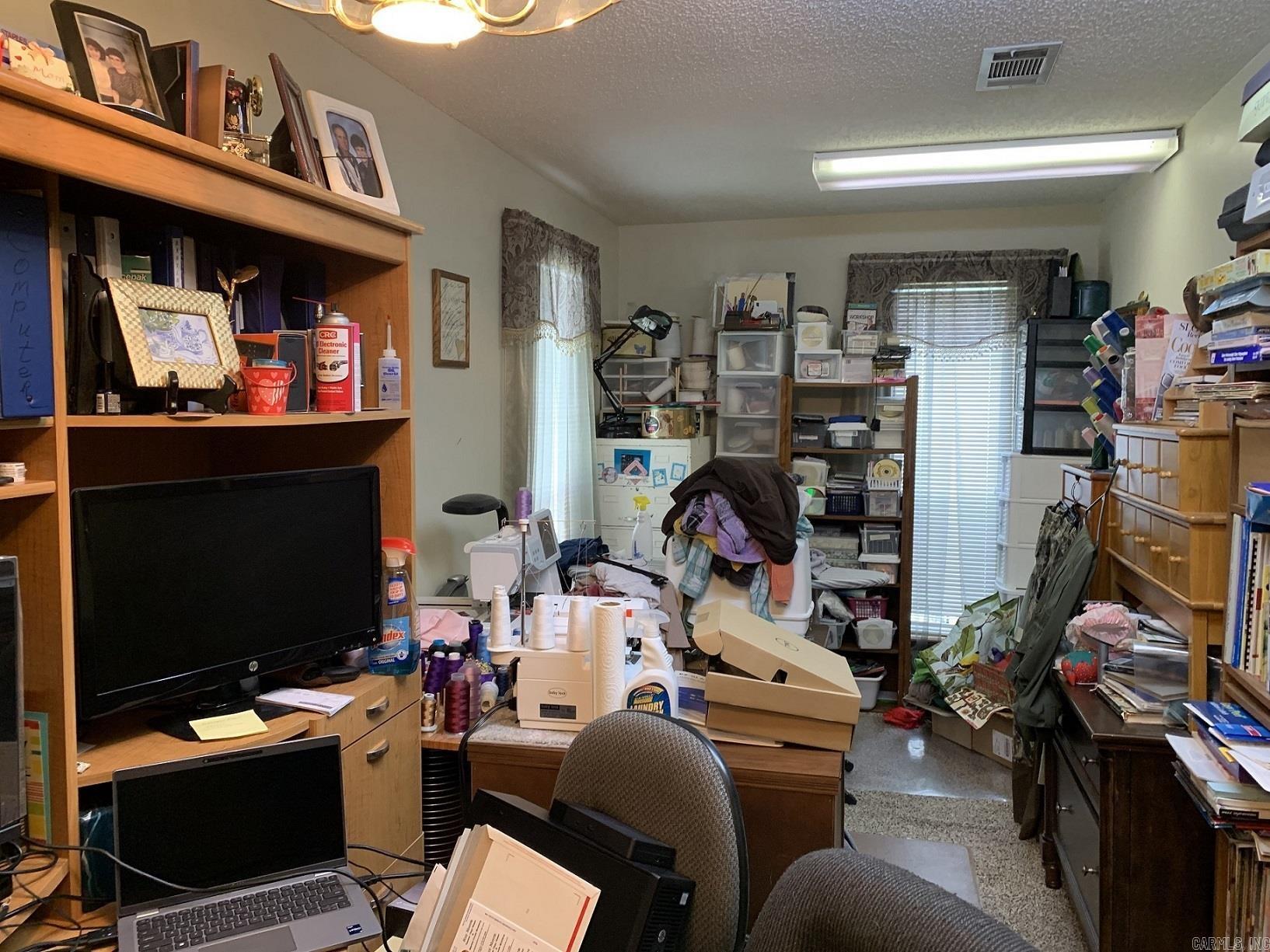 1311 E 16th  Russellville, AR